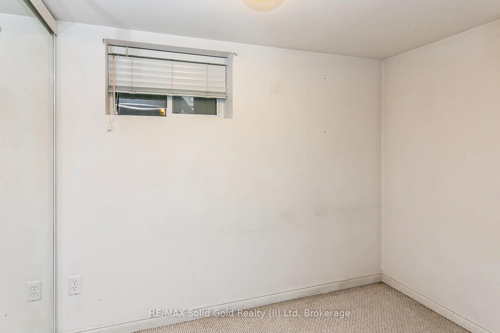 Photo 41 of 552 Courtland Avenue E, Kitchener — HOMEH