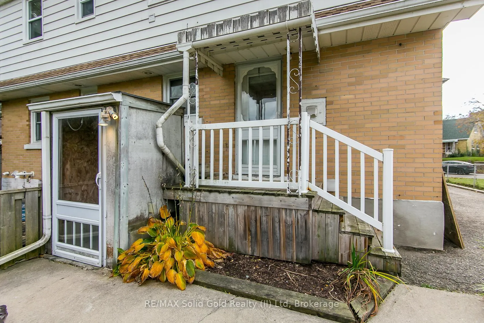 Photo 47 of 552 Courtland Avenue E, Kitchener — HOMEH