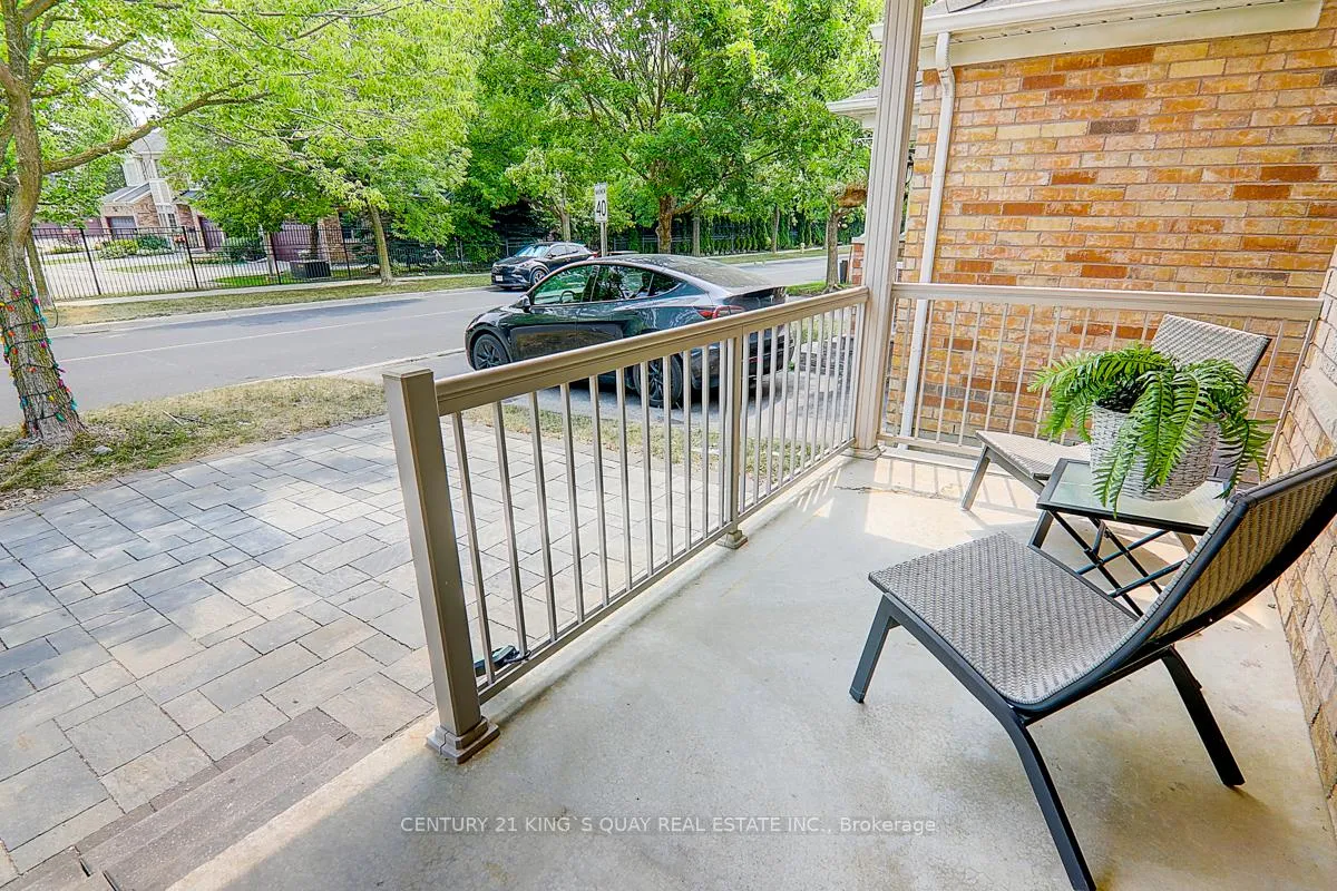 Photo 4 of 168 Swan Park Road, Markham, Greensborough — HOMEH