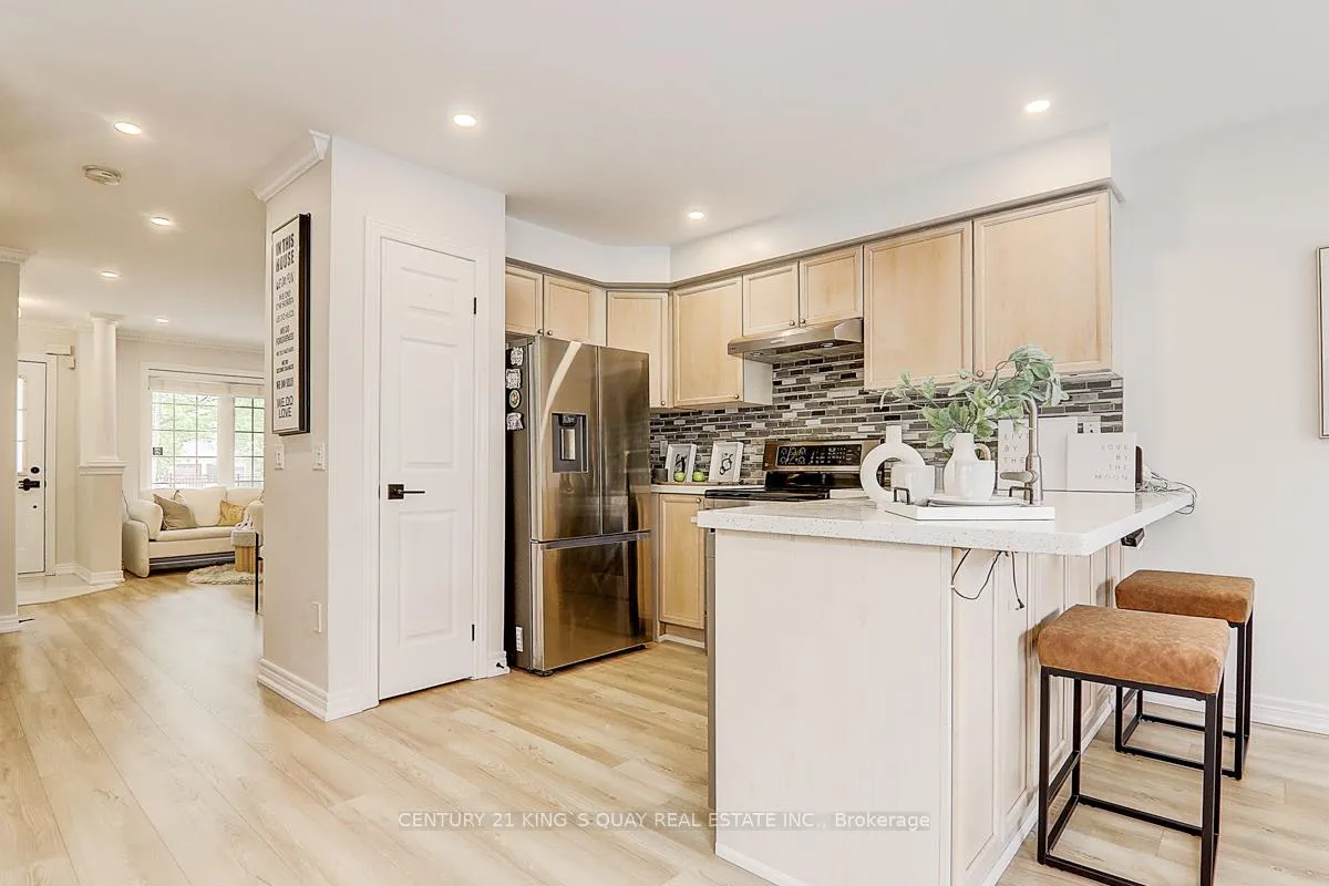 Photo 17 of 168 Swan Park Road, Markham, Greensborough — HOMEH