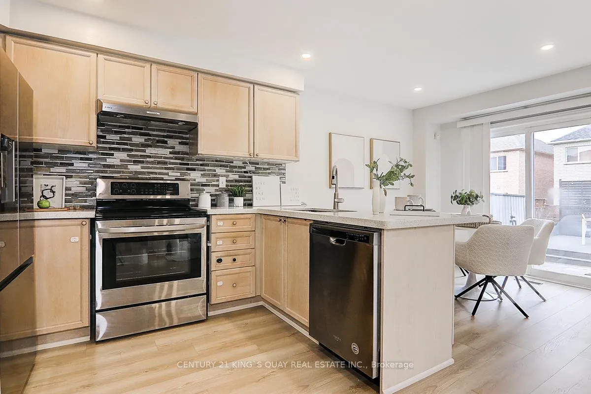 Photo 20 of 168 Swan Park Road, Markham, Greensborough — HOMEH