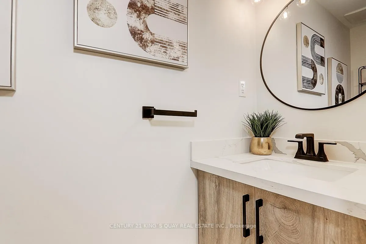 Photo 24 of 168 Swan Park Road, Markham, Greensborough — HOMEH