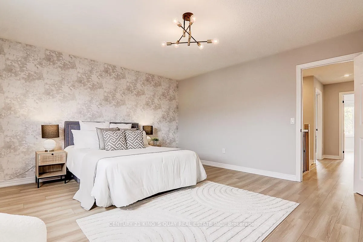 Photo 32 of 168 Swan Park Road, Markham, Greensborough — HOMEH