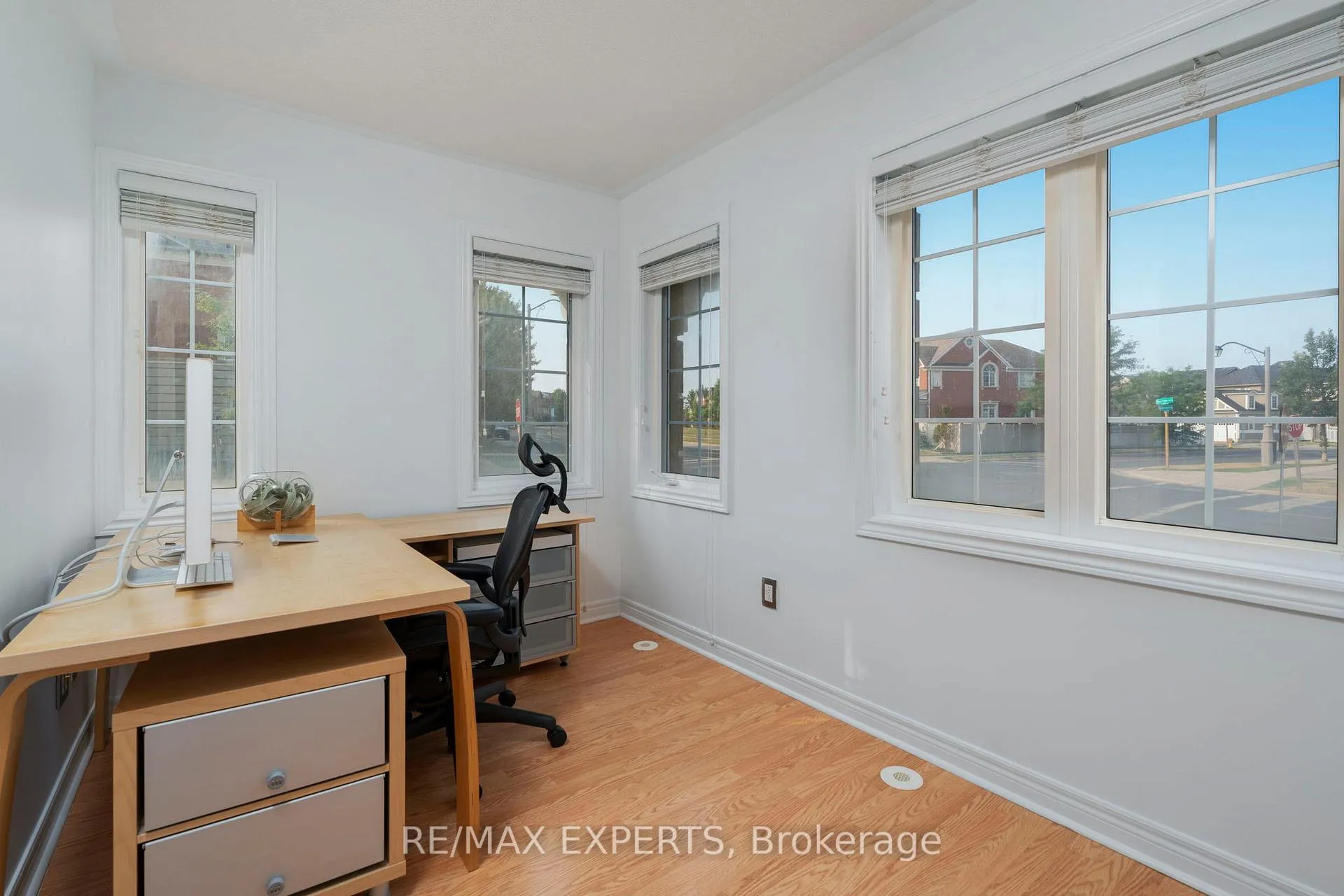 Photo 6 of 2638 Bur Oak Avenue, Markham, Cornell — HOMEH
