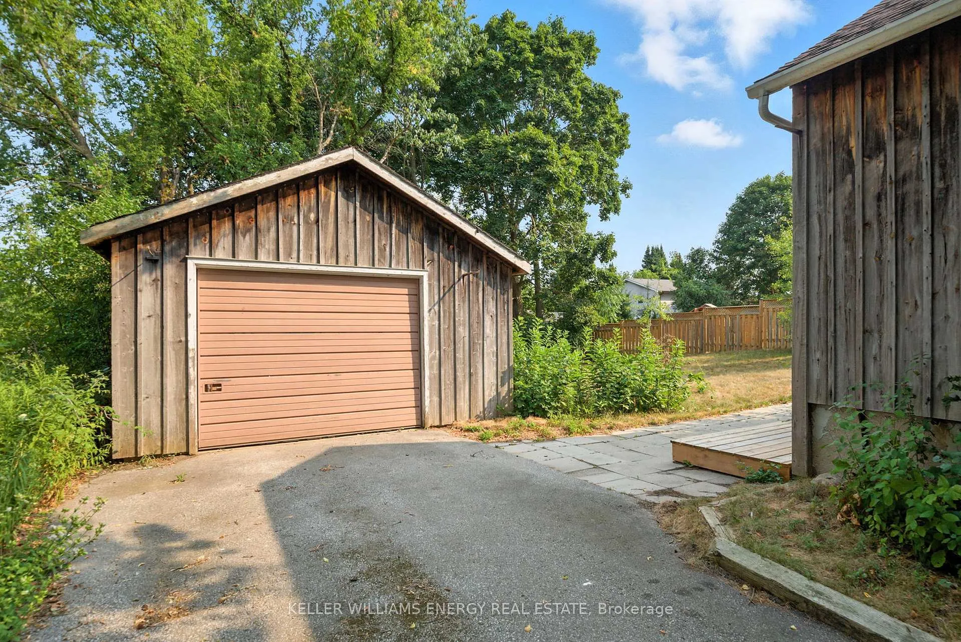 Photo 3 of 10348 Ravenshoe Road, Uxbridge, Rural Uxbridge — HOMEH