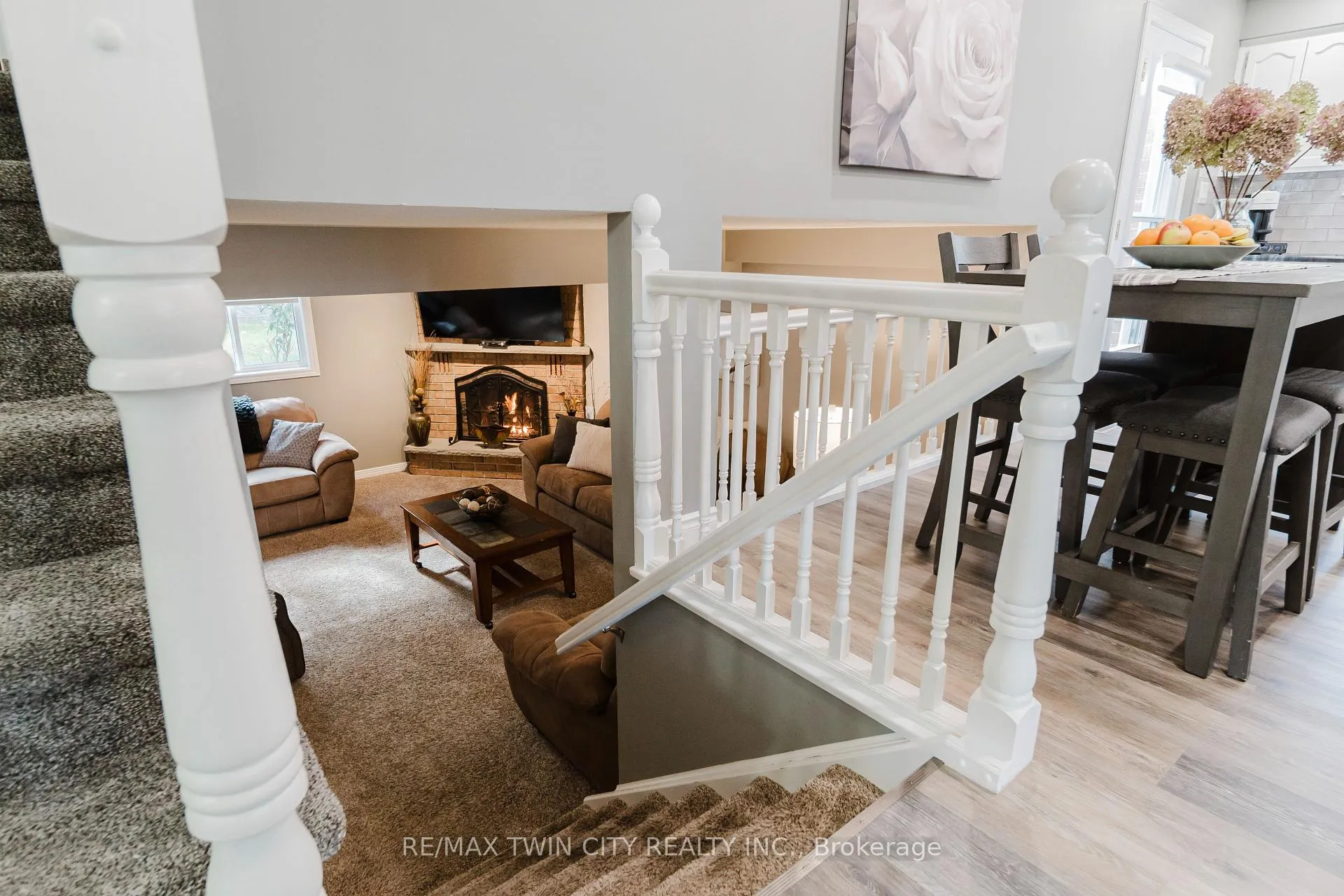 Photo 26 of 491 Appledale Crescent, Waterloo — HOMEH