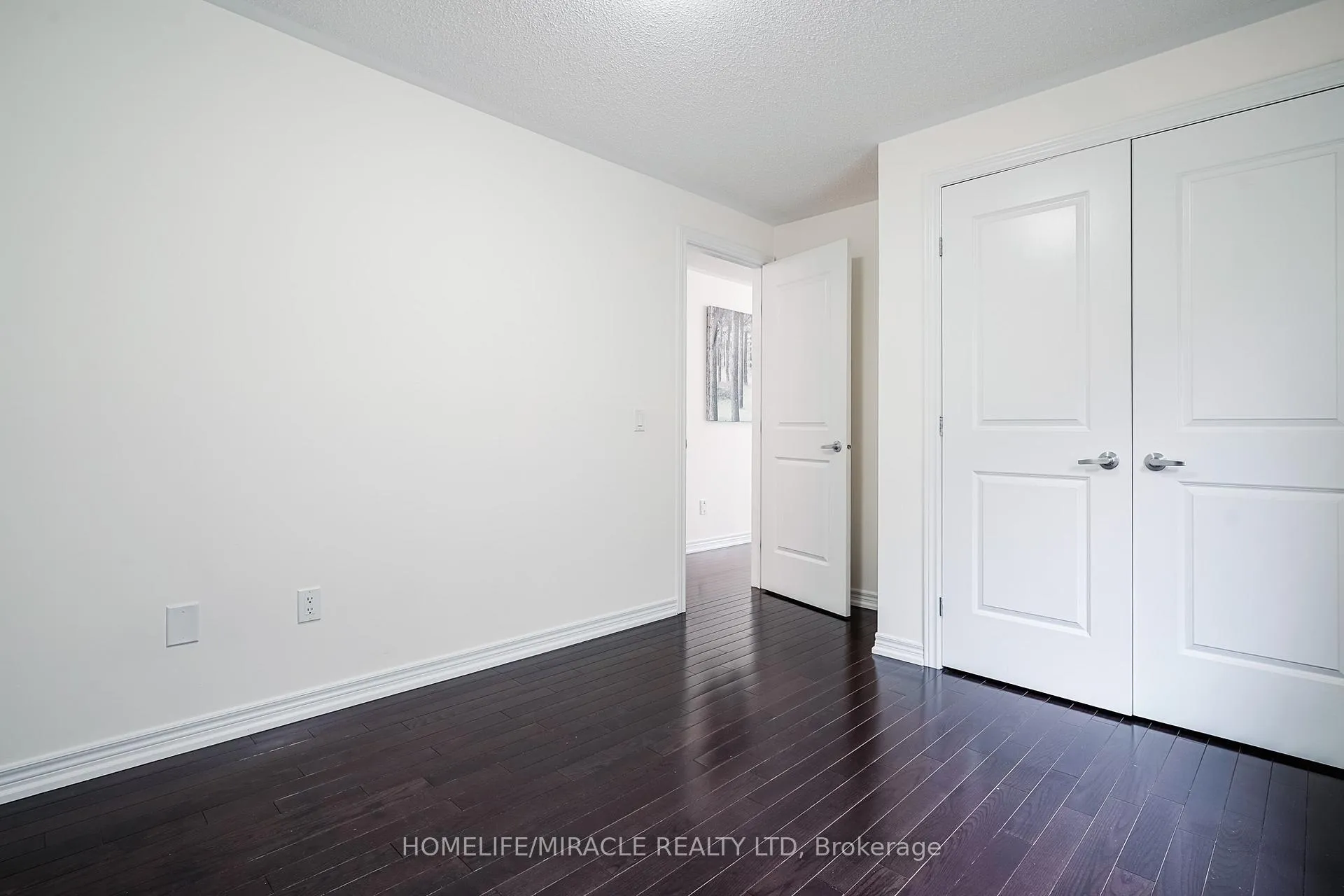Photo 27 of 19 Wardlaw Place, Vaughan, Vellore Village — HOMEH