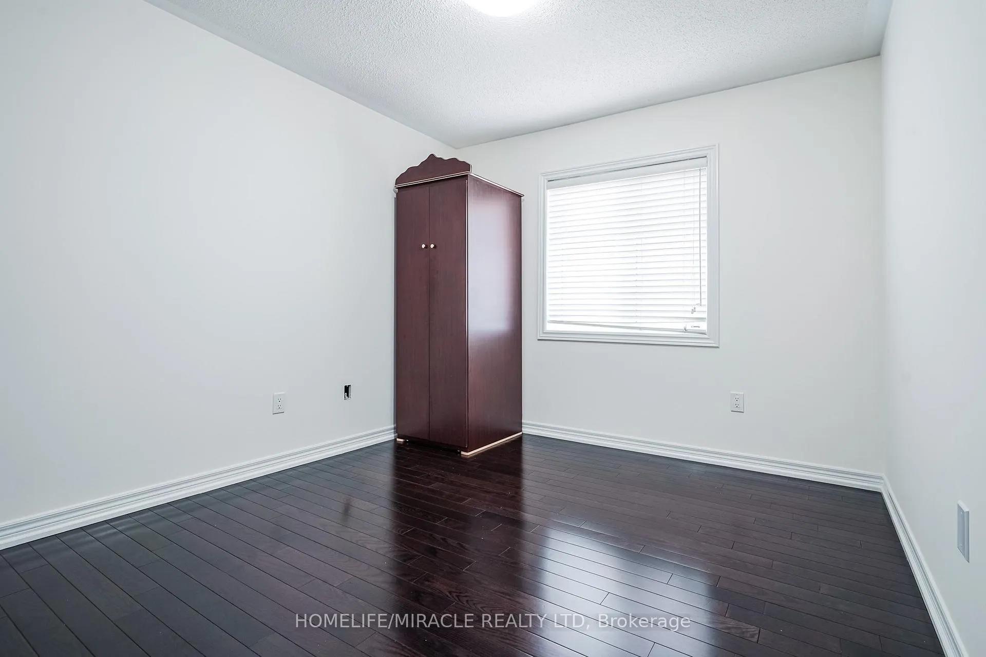 Photo 28 of 19 Wardlaw Place, Vaughan, Vellore Village — HOMEH