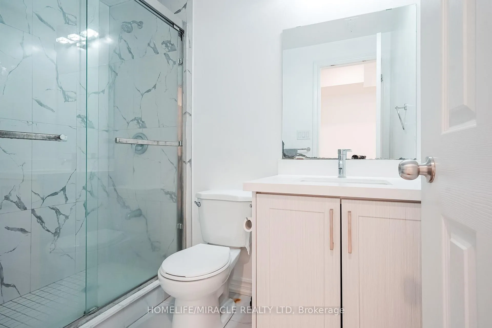 Photo 37 of 19 Wardlaw Place, Vaughan, Vellore Village — HOMEH