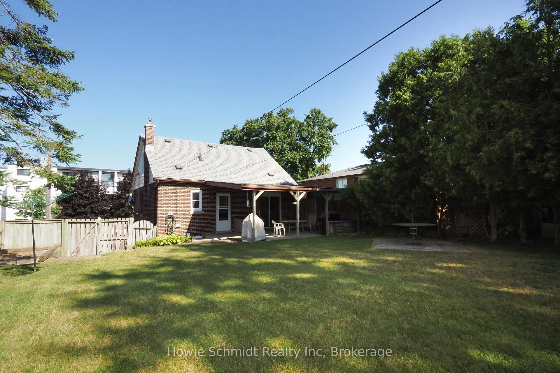 Photo 43 of 195 Sixth Avenue, Kitchener — HOMEH