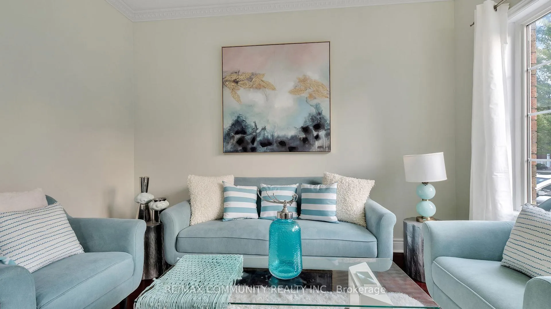 Photo 7 of 303 Williamson Road, Markham, Greensborough — HOMEH