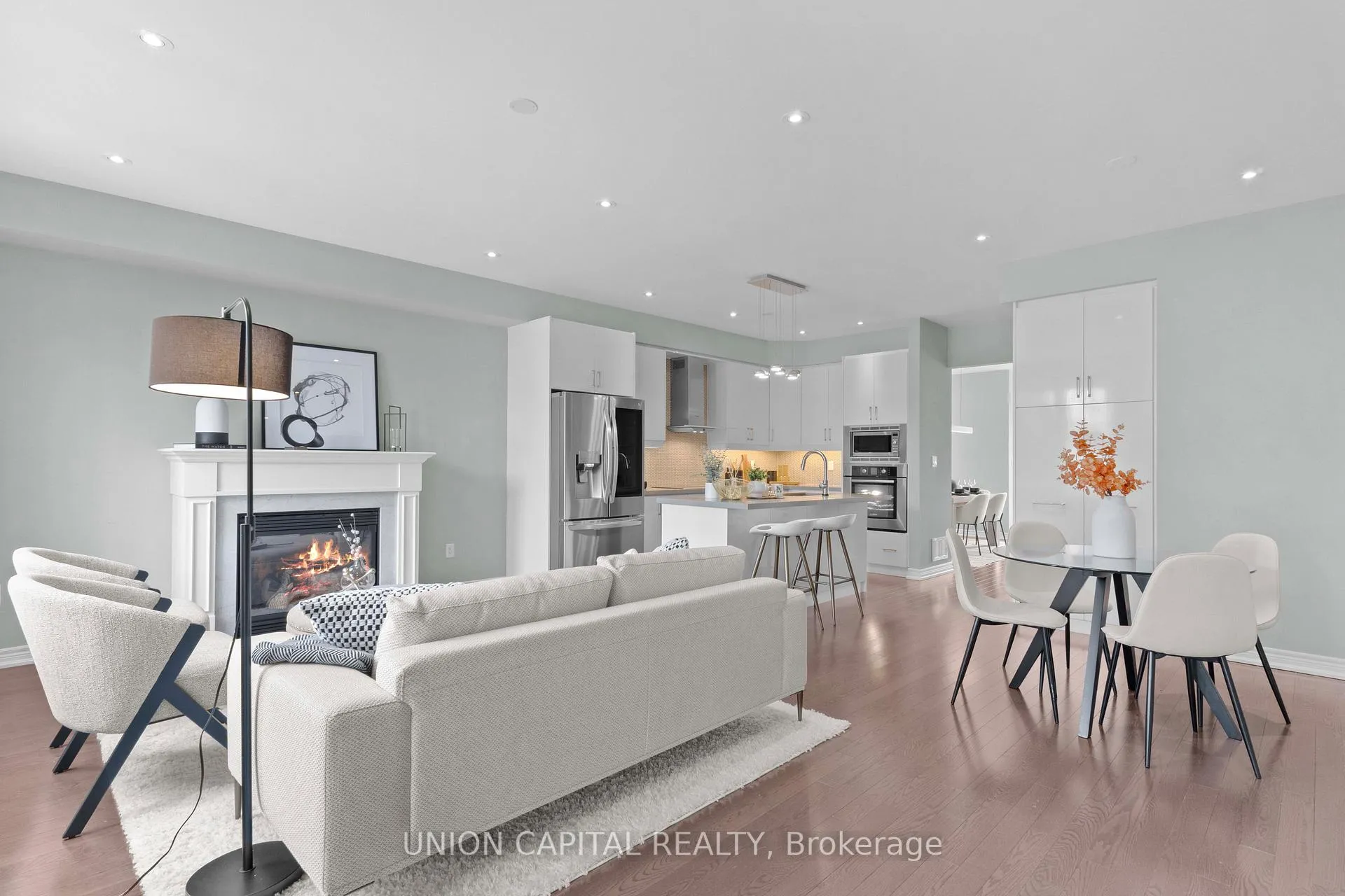 Photo 12 of 66 Betty Roman Boulevard, Markham, Cathedraltown — HOMEH