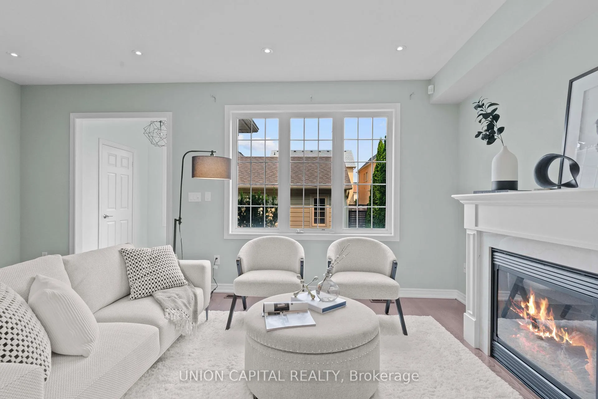 Photo 15 of 66 Betty Roman Boulevard, Markham, Cathedraltown — HOMEH