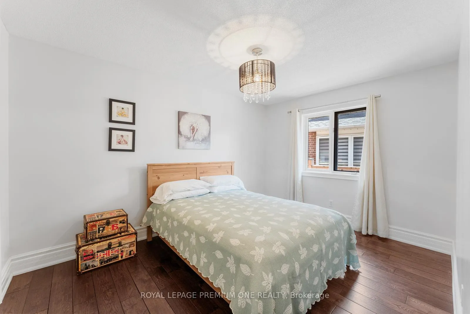 Photo 14 of 2 Angel View Court, Vaughan, Maple — HOMEH