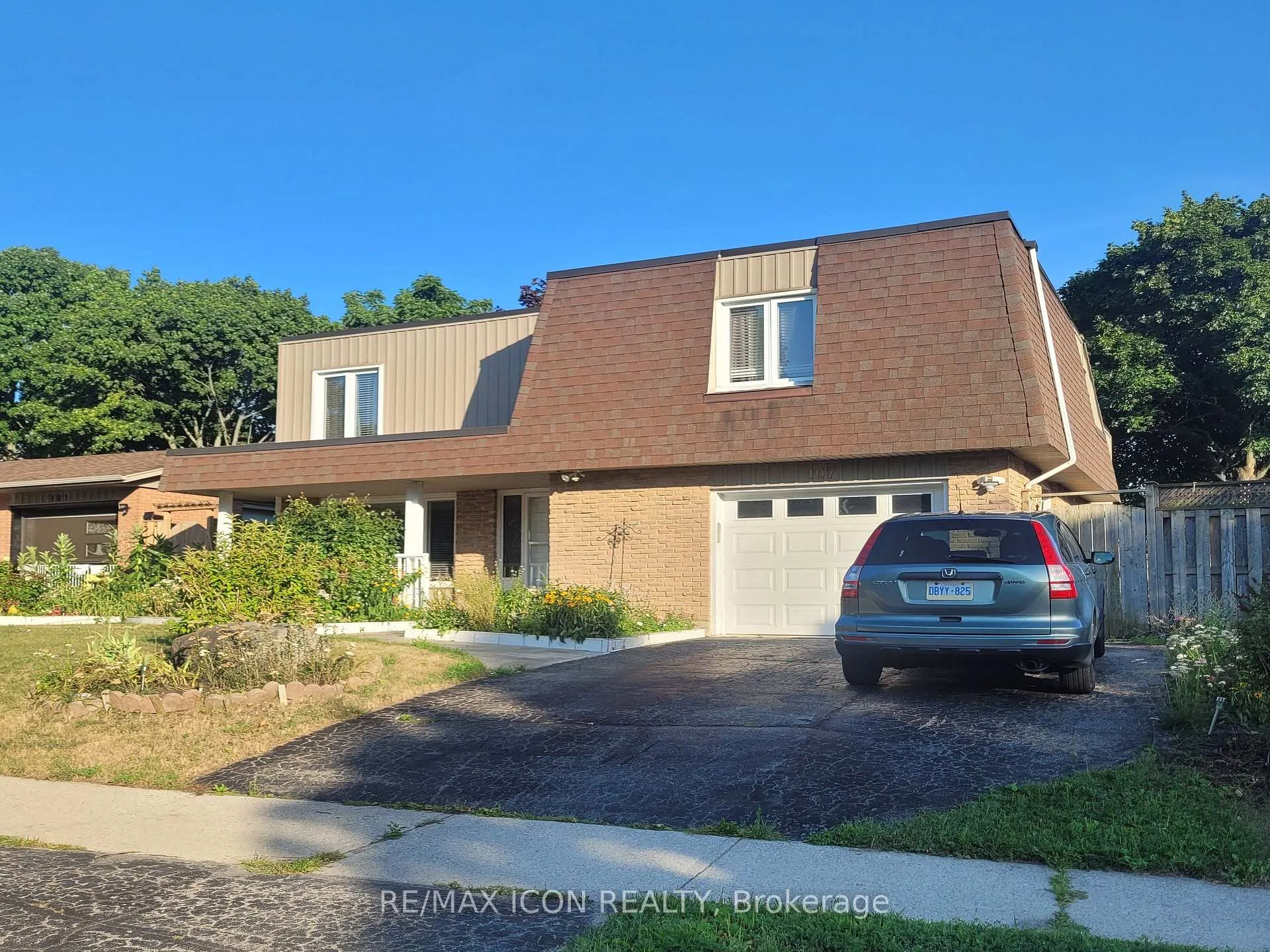 Photo 1 of 107 Roseneath Crescent, Kitchener — HOMEH