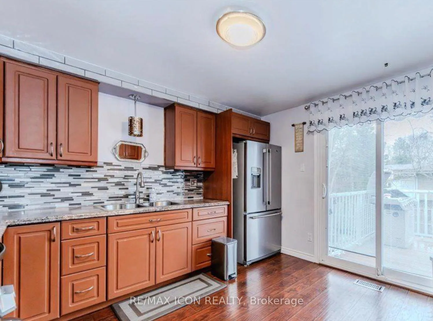 Photo 7 of 107 Roseneath Crescent, Kitchener — HOMEH