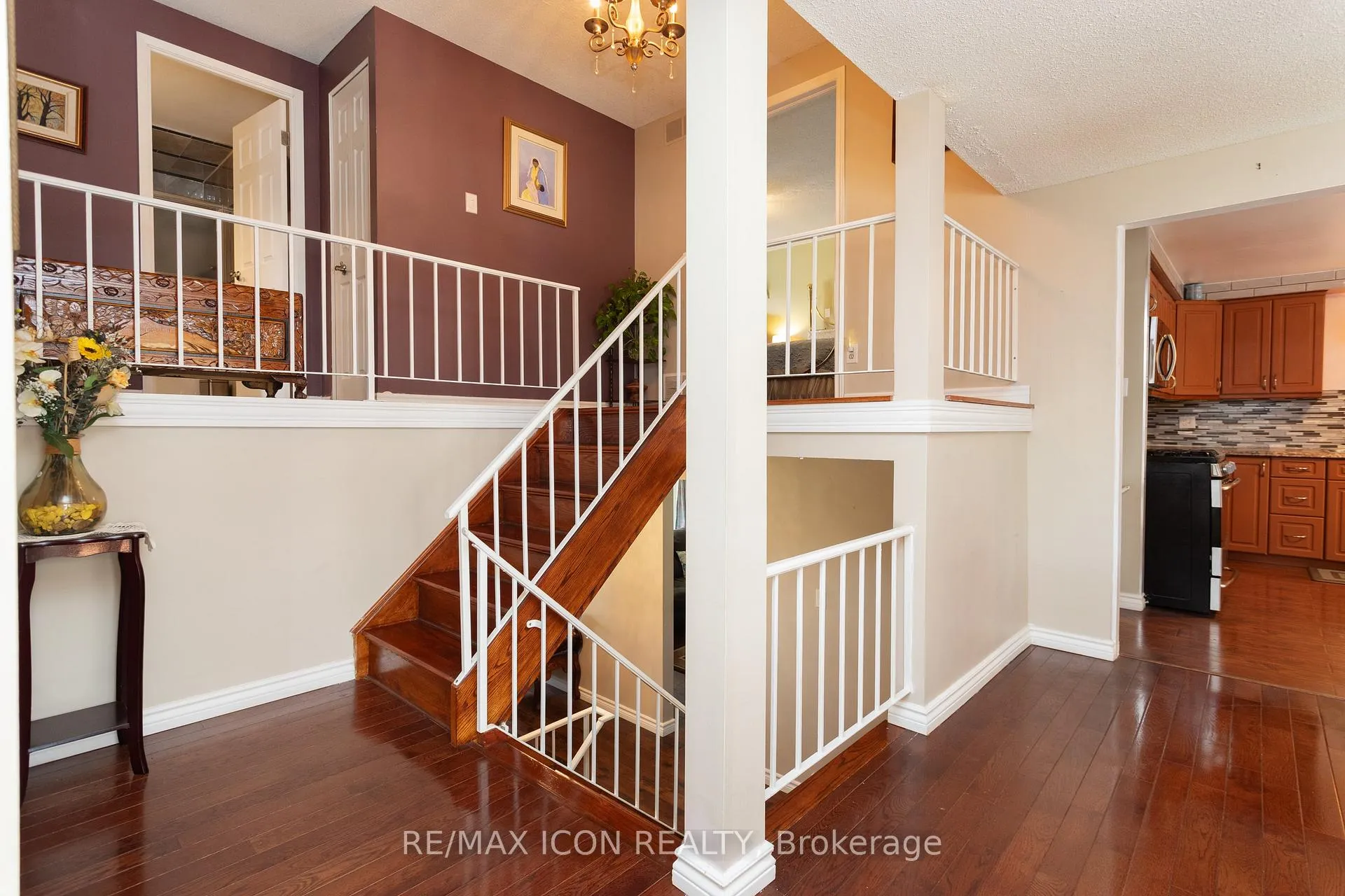 Photo 15 of 107 Roseneath Crescent, Kitchener — HOMEH