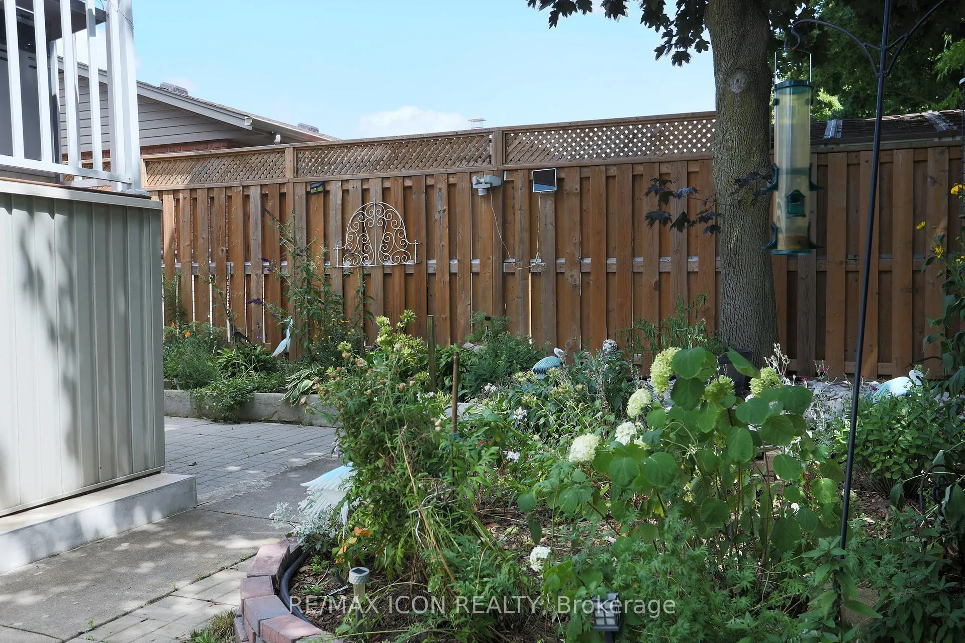 Photo 29 of 107 Roseneath Crescent, Kitchener — HOMEH