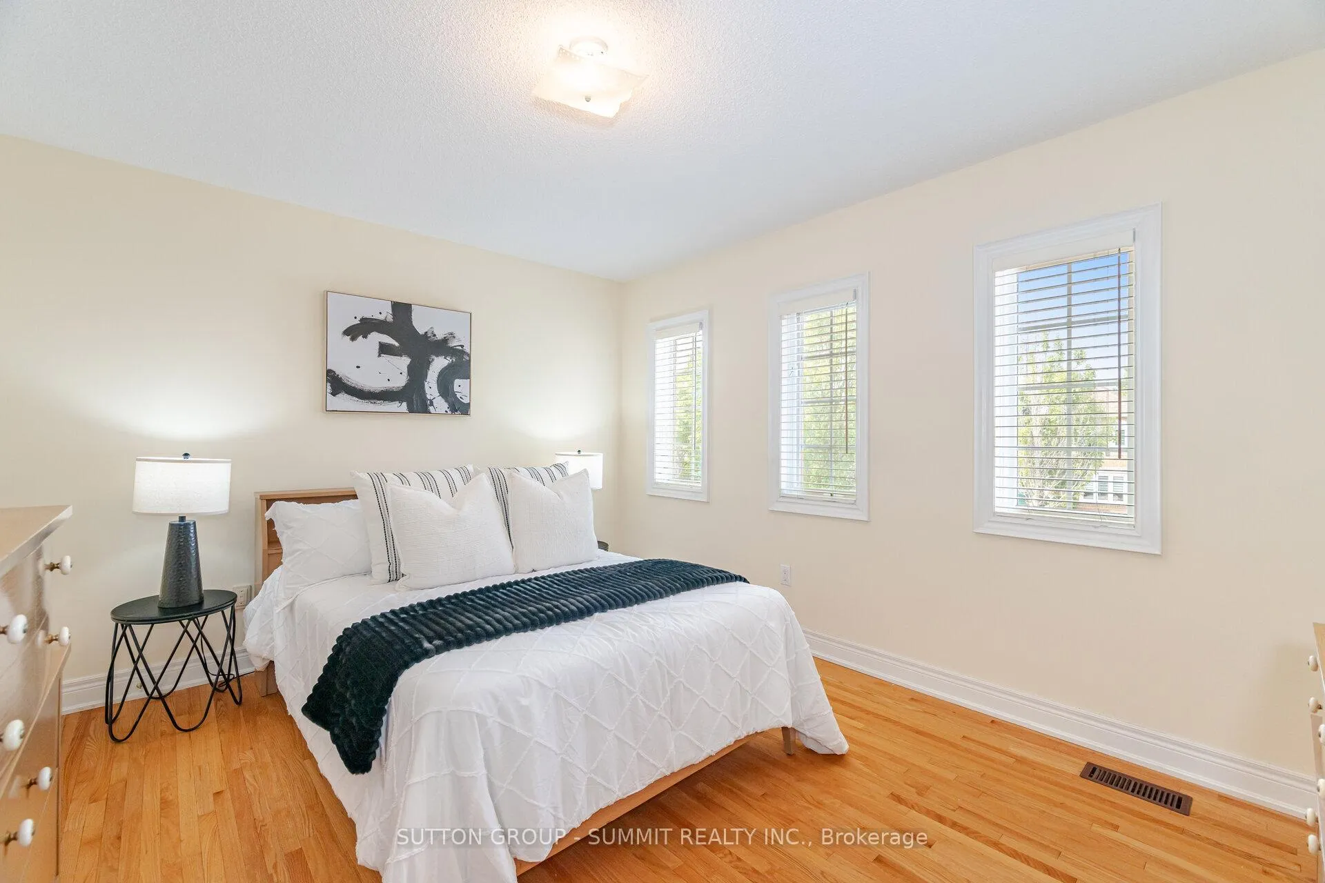 Photo 26 of 34 Ventana Way, Vaughan, Sonoma Heights — HOMEH