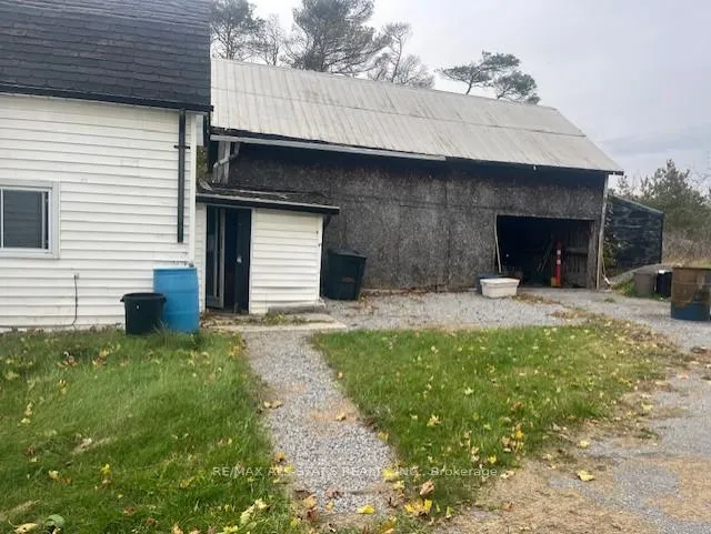 Photo 3 of 1415 County 4 Road, Douro-Dummer — HOMEH