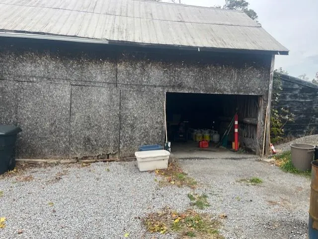Photo 5 of 1415 County 4 Road, Douro-Dummer — HOMEH