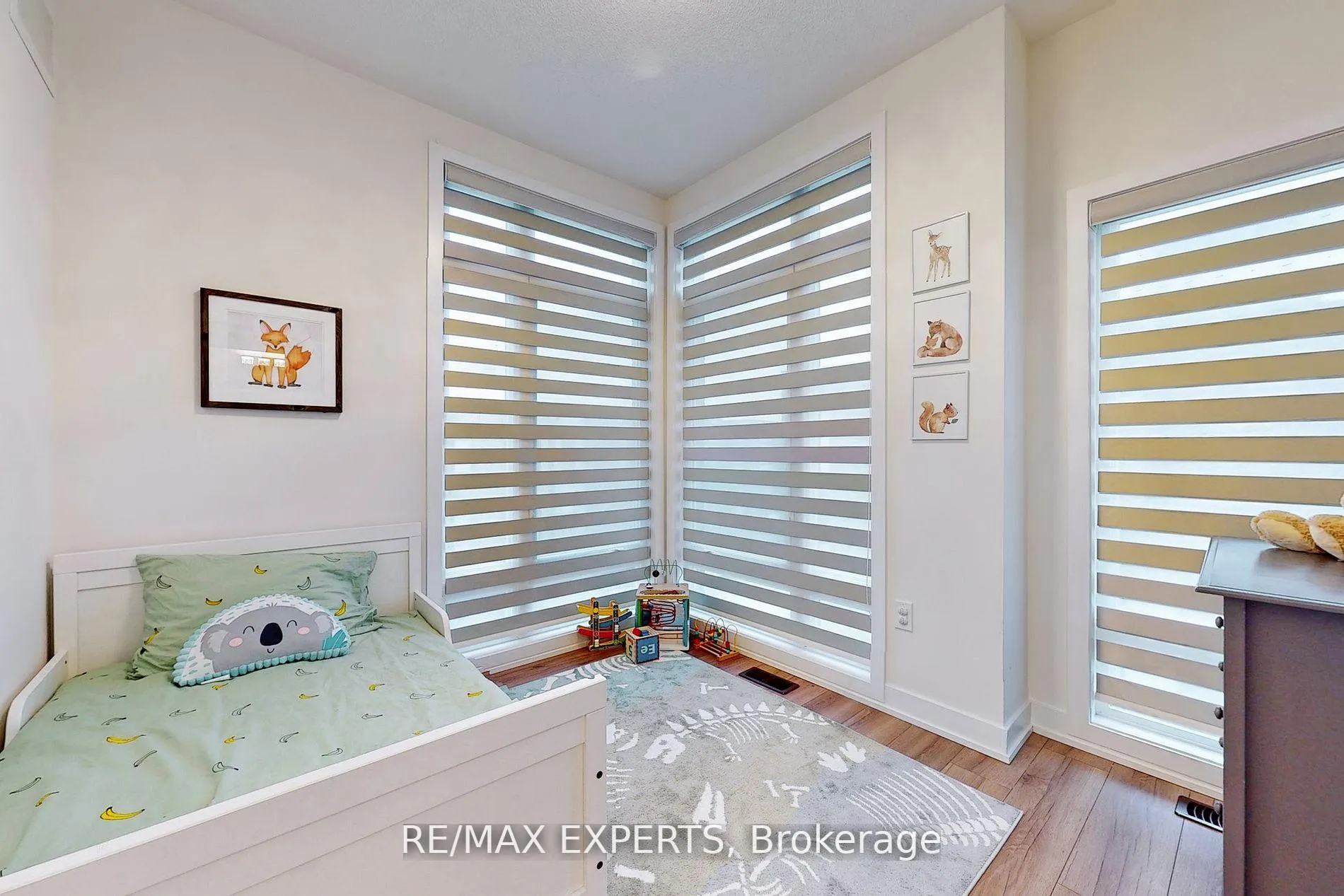 Photo 22 of 54 Carpaccio Avenue, Vaughan, Vellore Village — HOMEH