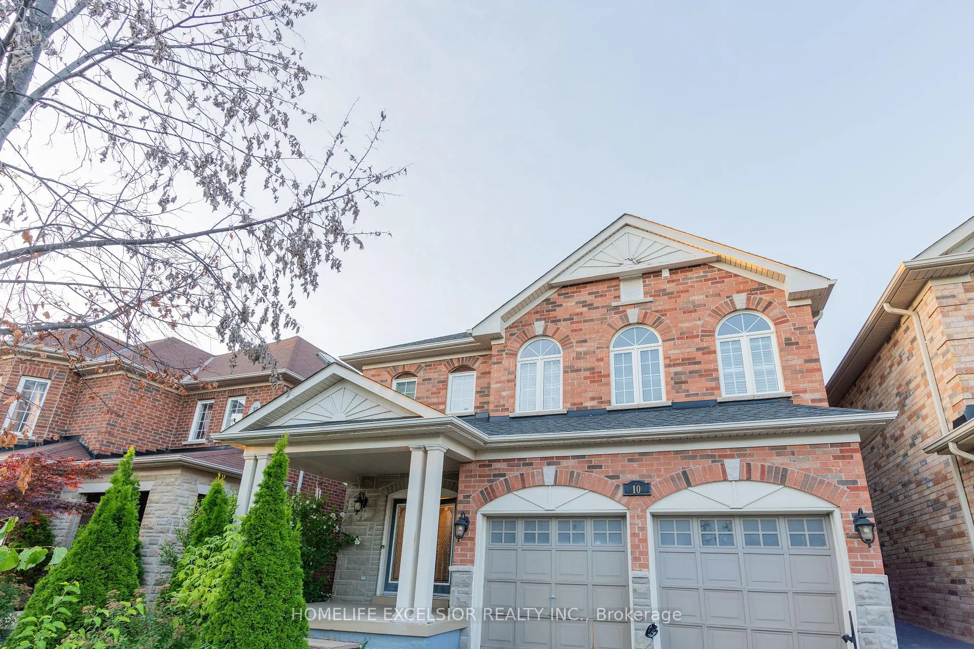 Photo 4 of 10 Kentview Crescent, Markham, Box Grove — HOMEH