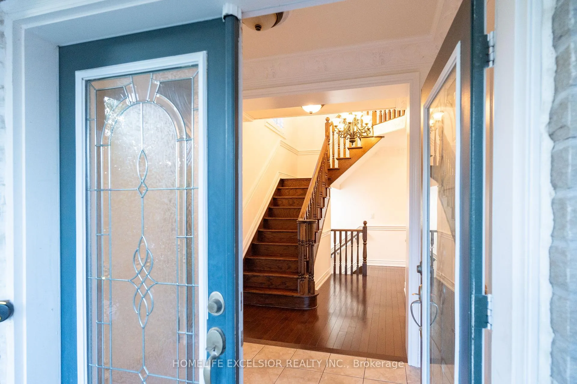 Photo 6 of 10 Kentview Crescent, Markham, Box Grove — HOMEH