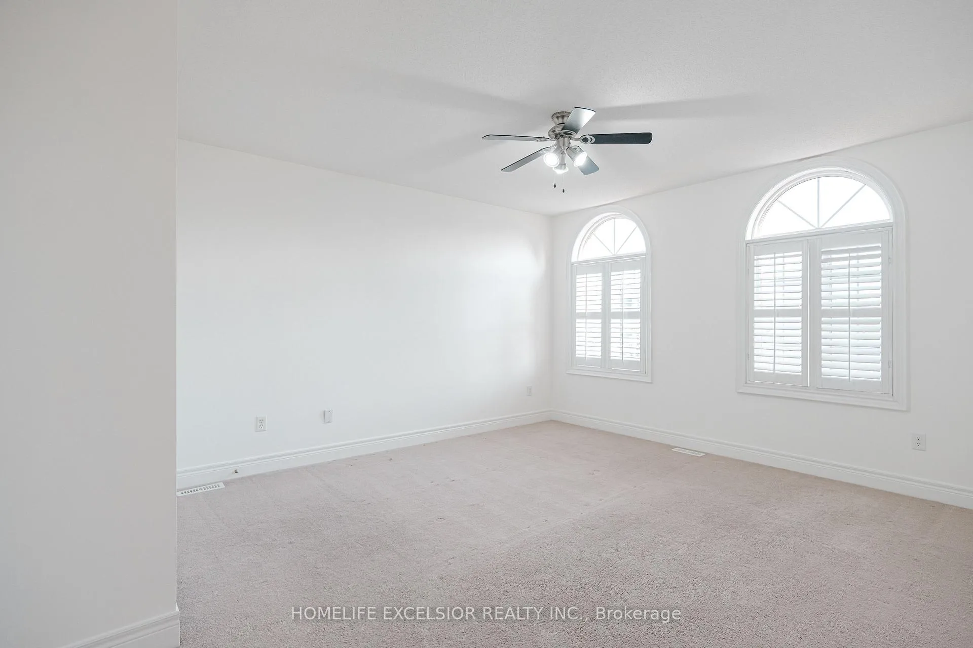Photo 31 of 10 Kentview Crescent, Markham, Box Grove — HOMEH
