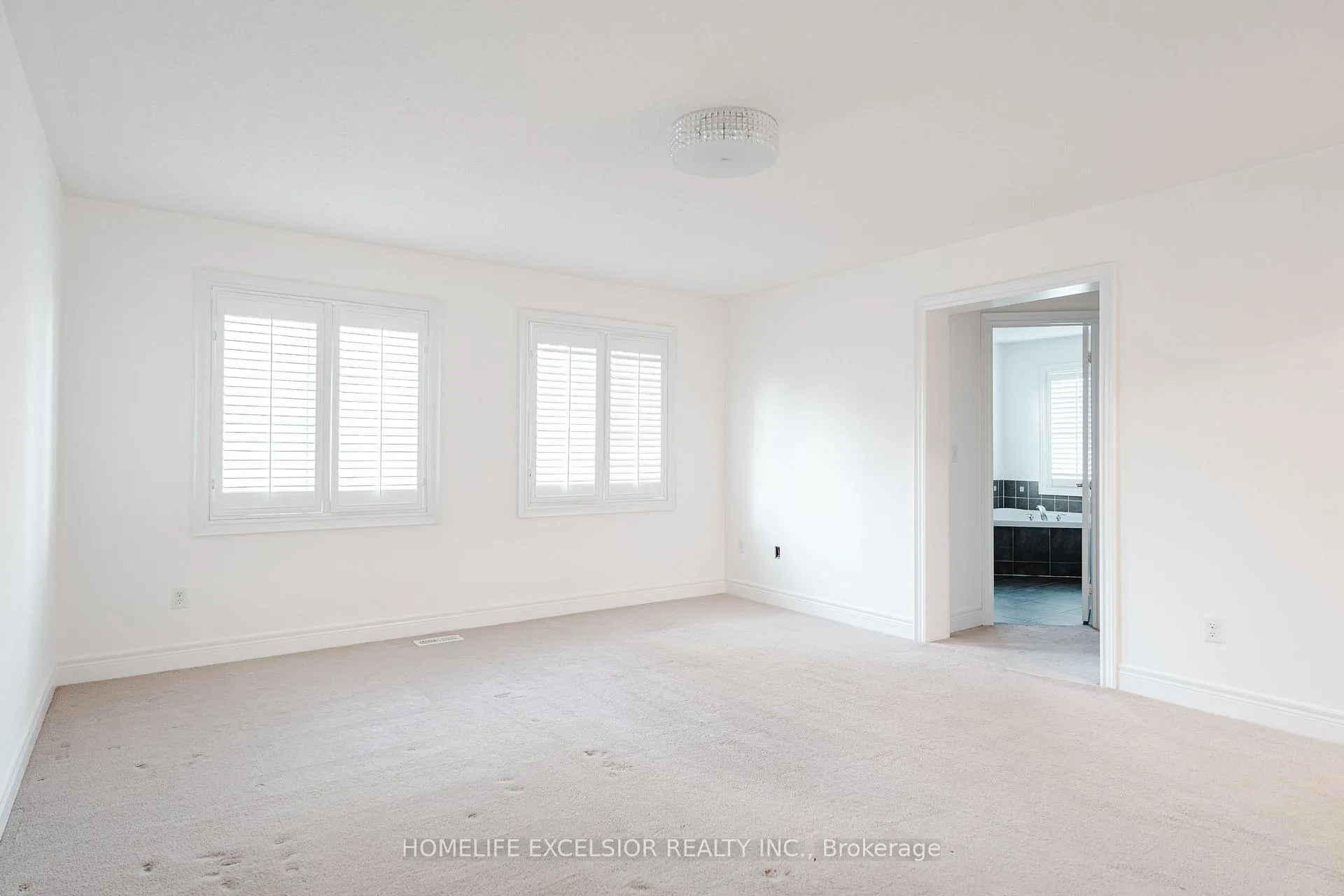 Photo 36 of 10 Kentview Crescent, Markham, Box Grove — HOMEH