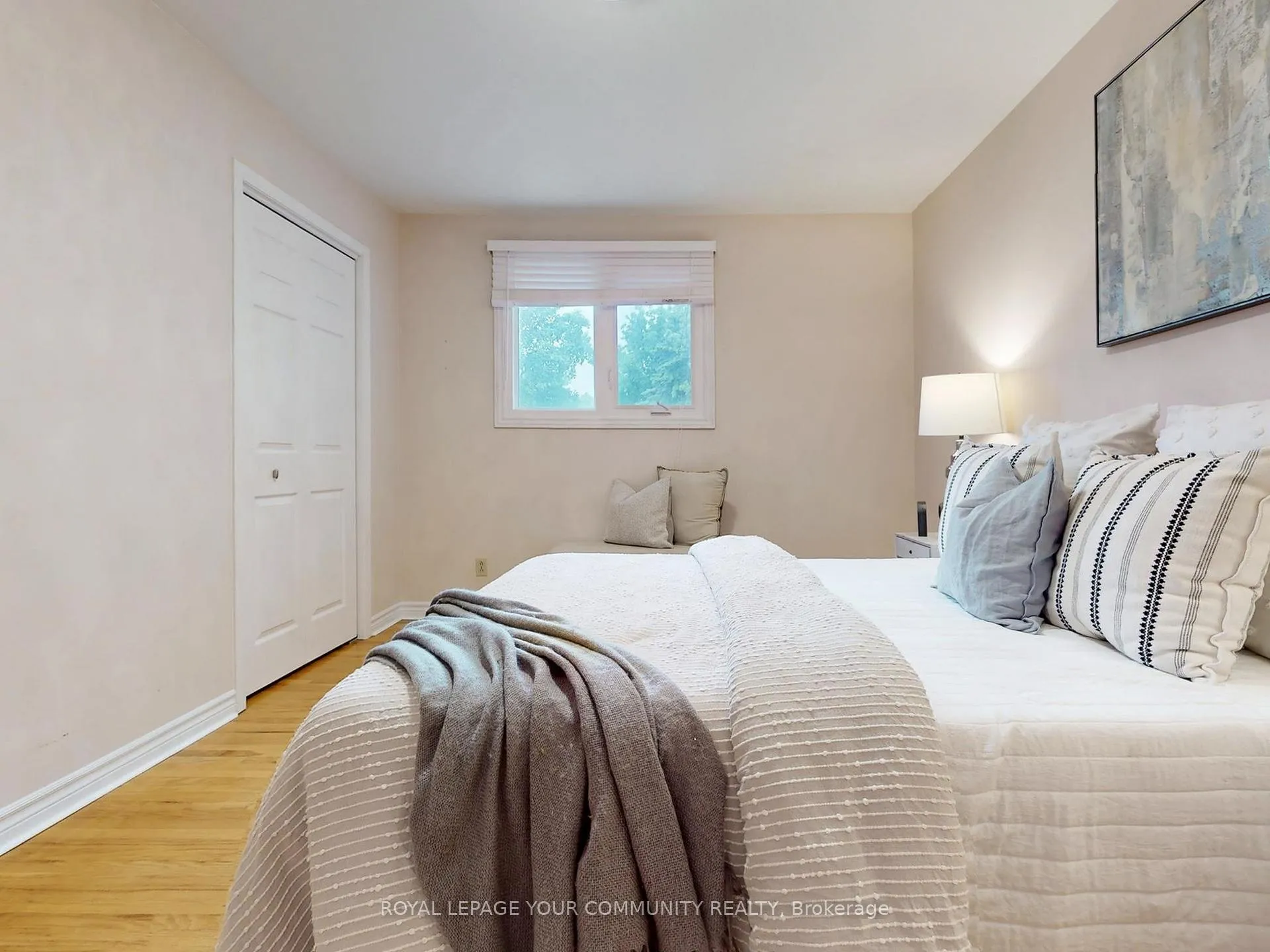 Photo 24 of 45 Squire Baker's Lane, Markham, Sherwood-Amberglen — HOMEH