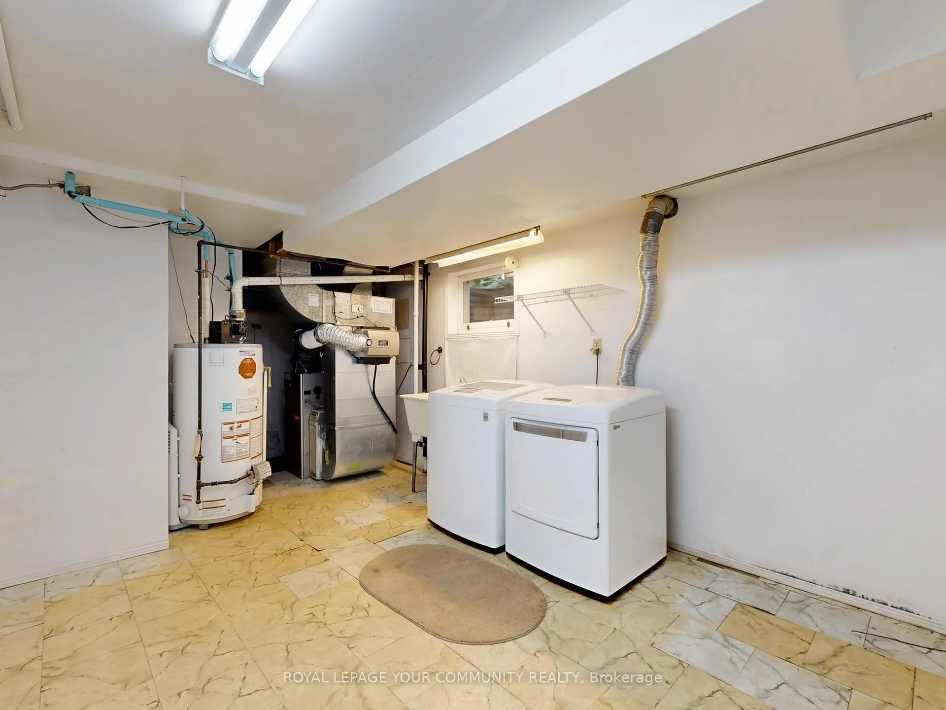 Photo 49 of 45 Squire Baker's Lane, Markham, Sherwood-Amberglen — HOMEH