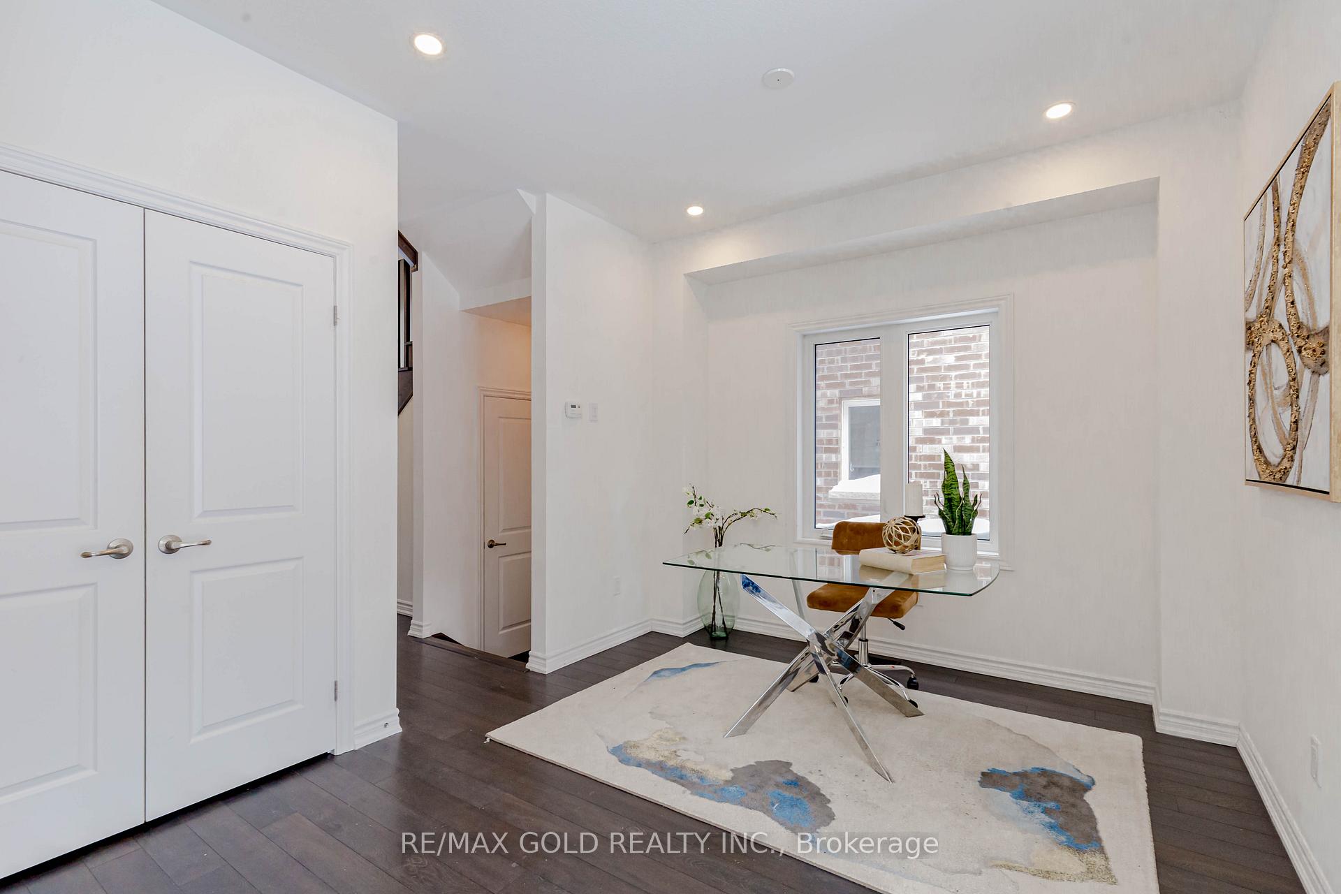 Photo 8 of 78 Scenic Ridge Gate, Brant, Paris — HOMEH