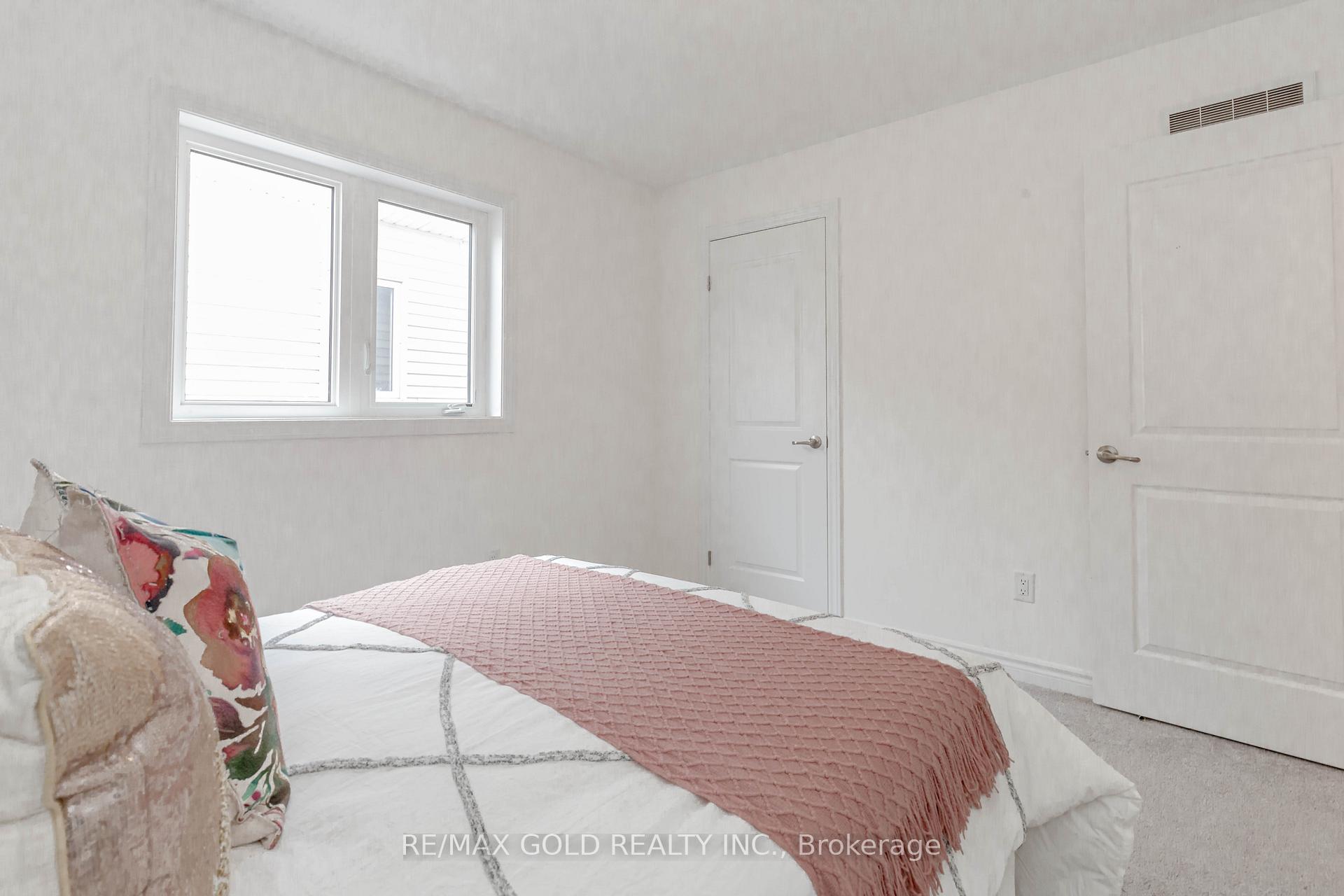 Photo 39 of 78 Scenic Ridge Gate, Brant, Paris — HOMEH