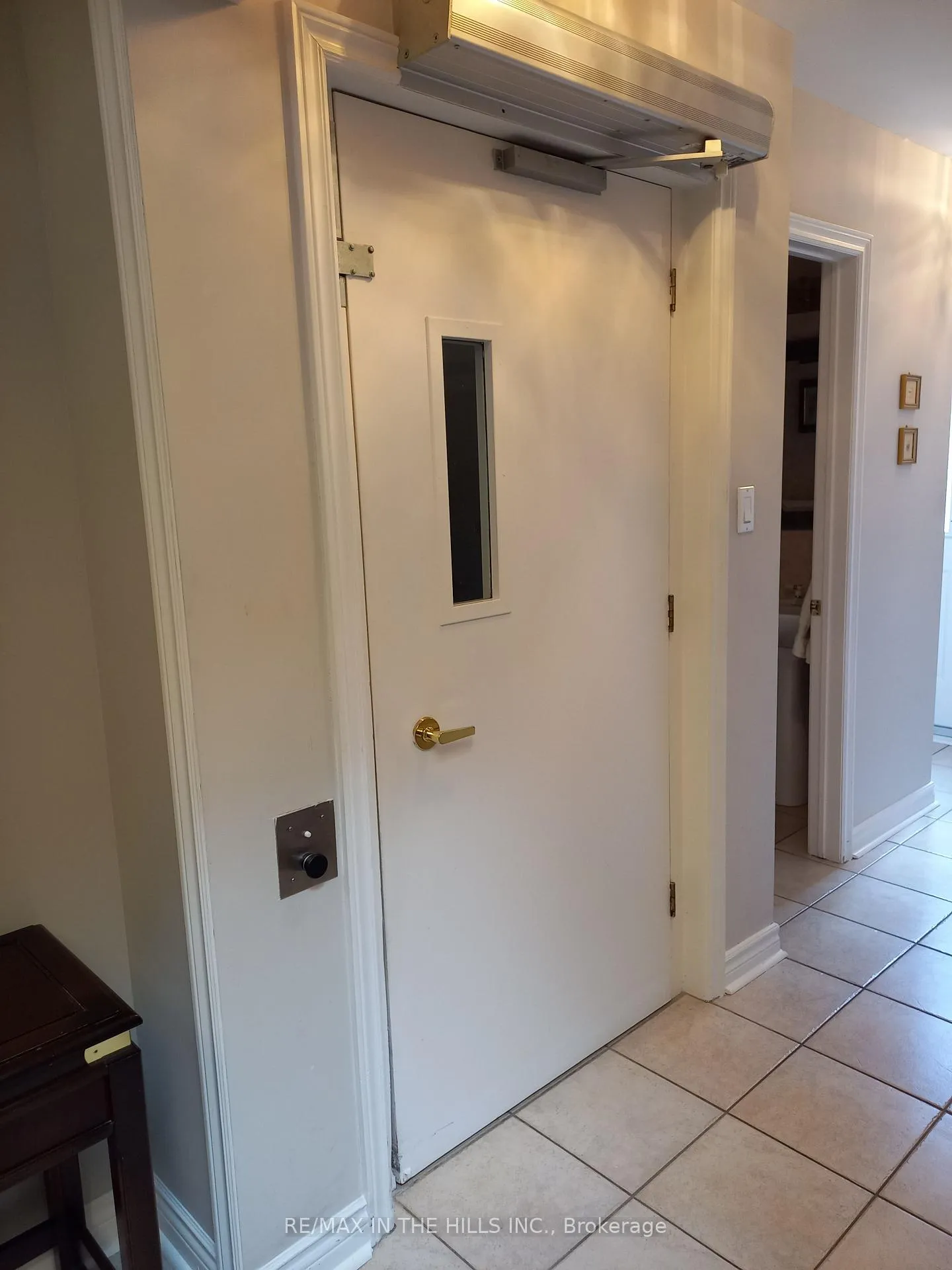 Photo 32 of 275 Triton Avenue, Vaughan, West Woodbridge — HOMEH