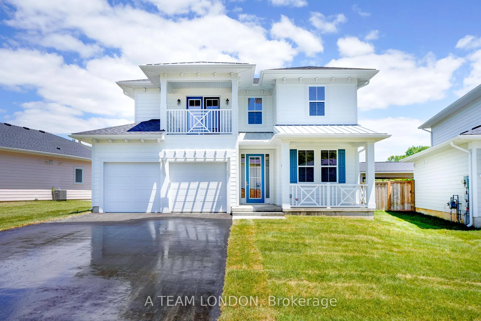 Front of 123 Sandcastle Key N