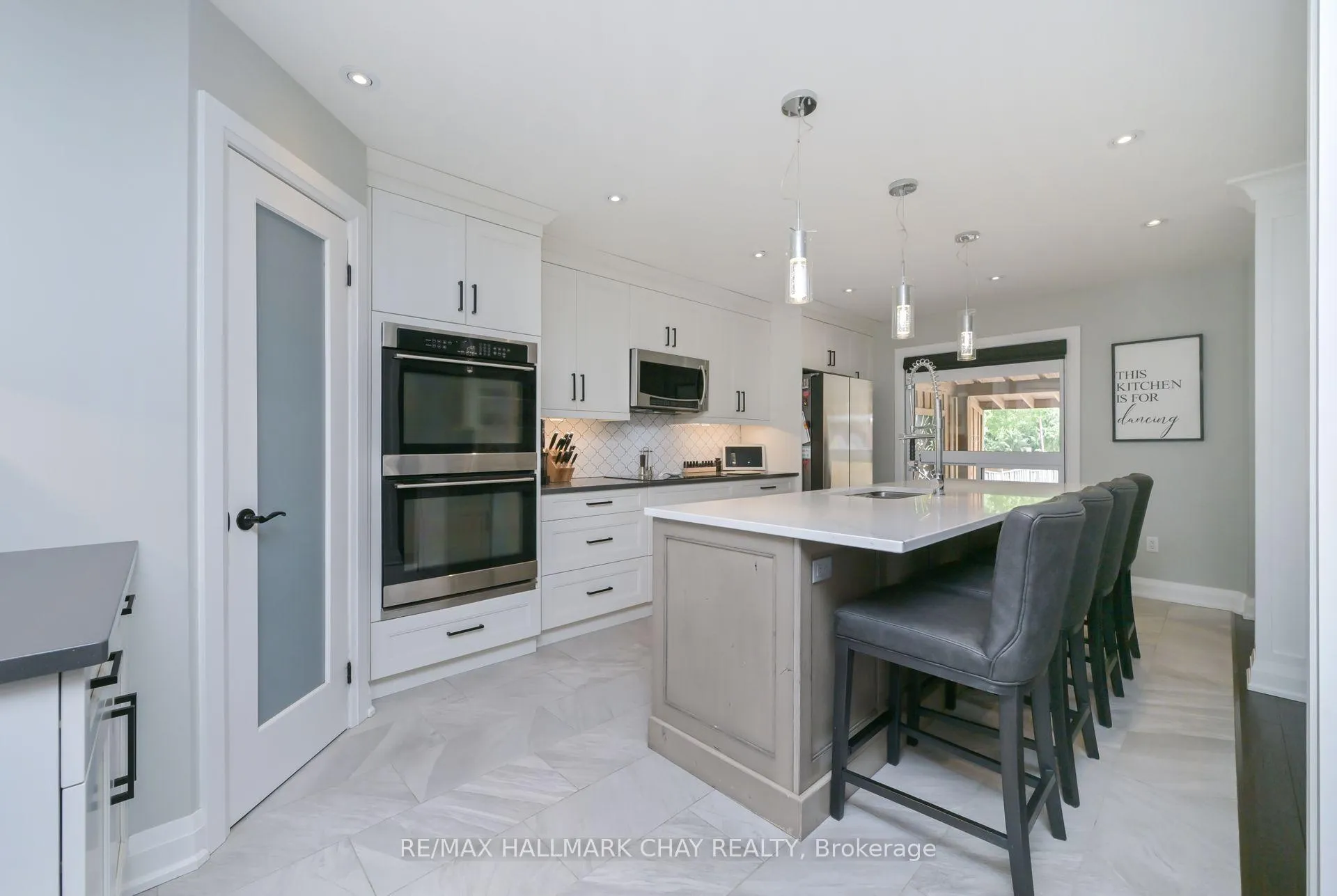 Photo 5 of 135 Heydon Avenue, New Tecumseth, Alliston — HOMEH