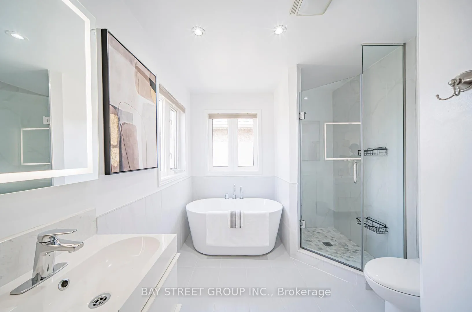 Photo 28 of 34 Greengage Street, Markham, Greensborough — HOMEH