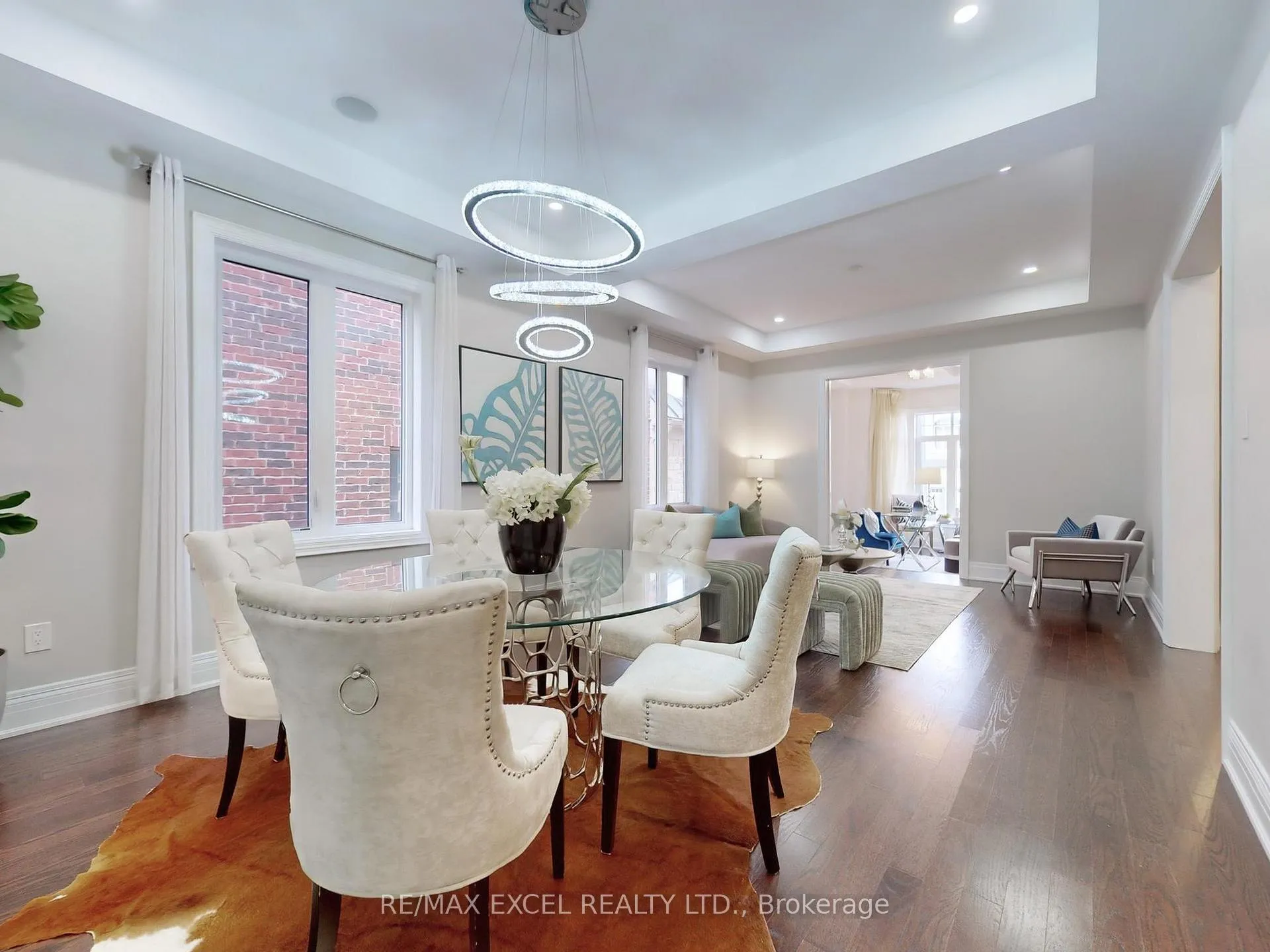 Photo 17 of 101 Farrell Road, Vaughan, Patterson — HOMEH