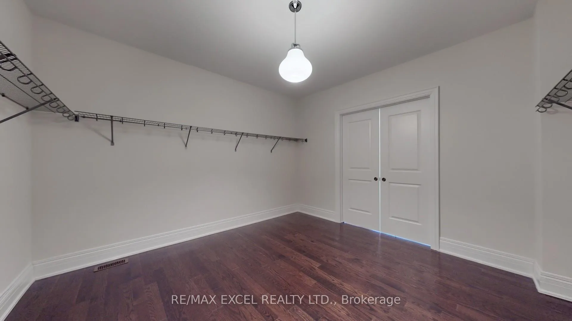 Photo 25 of 101 Farrell Road, Vaughan, Patterson — HOMEH