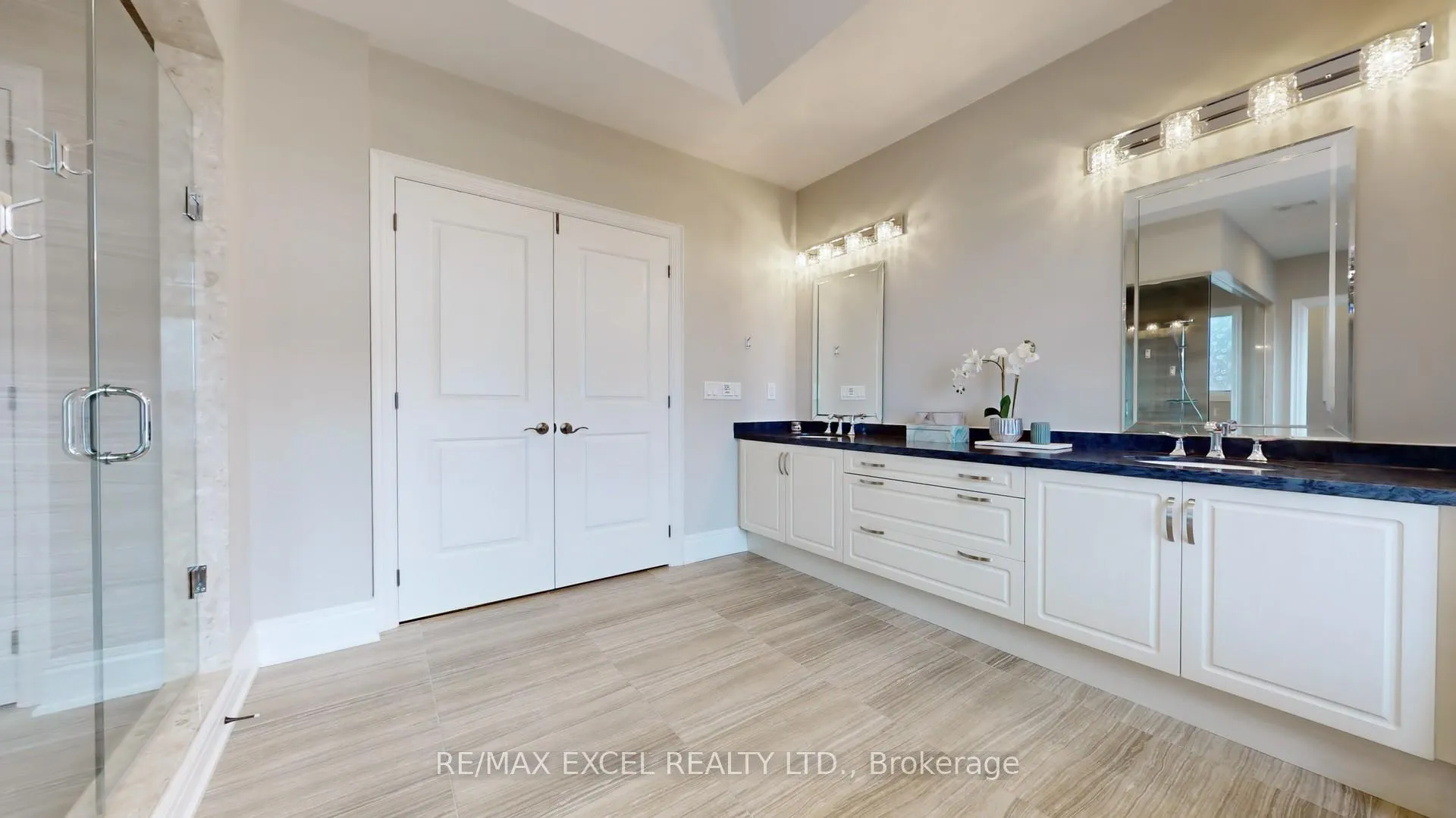 Photo 28 of 101 Farrell Road, Vaughan, Patterson — HOMEH