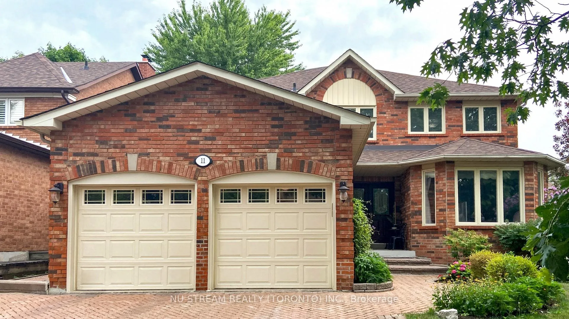 Photo 3 of 11 Quantz Court, Markham, Buttonville — HOMEH
