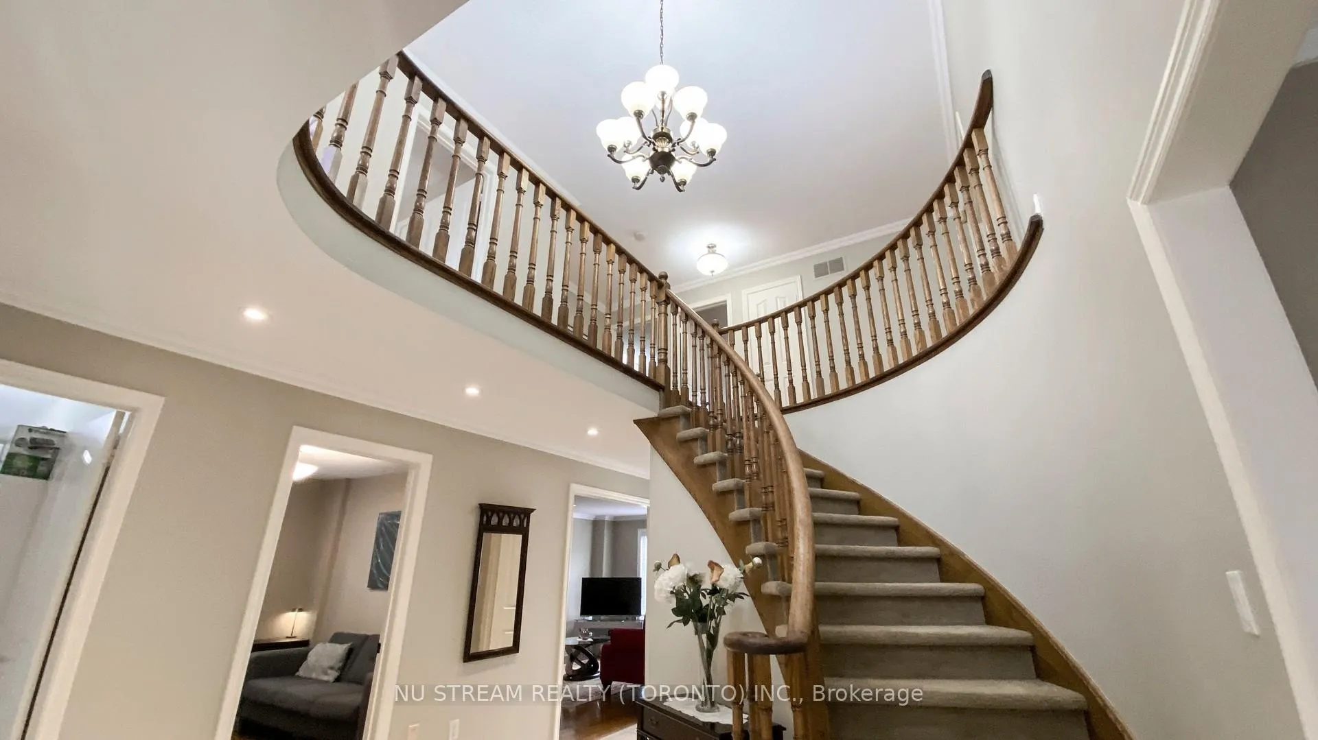 Photo 20 of 11 Quantz Court, Markham, Buttonville — HOMEH