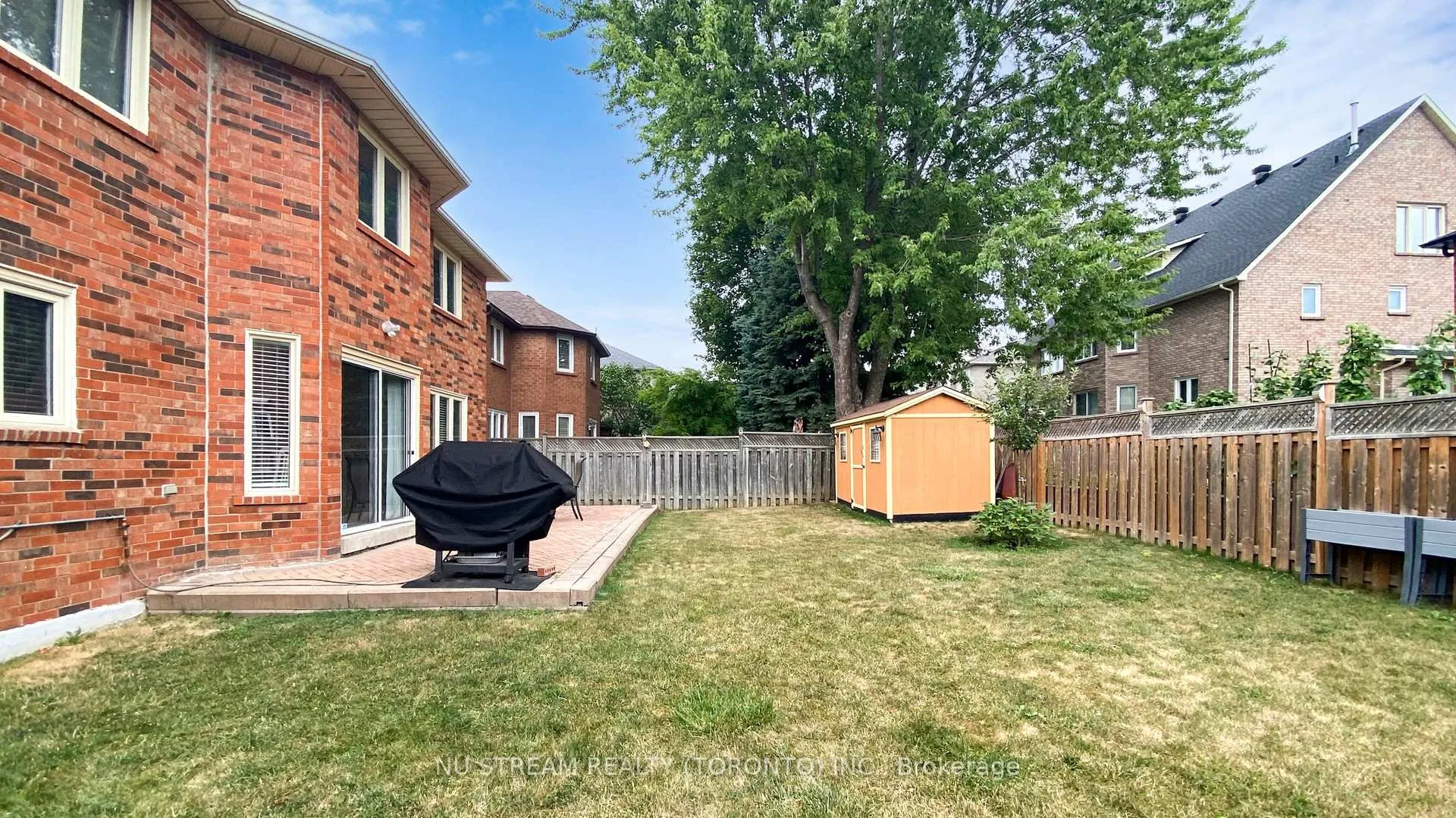 Photo 33 of 11 Quantz Court, Markham, Buttonville — HOMEH