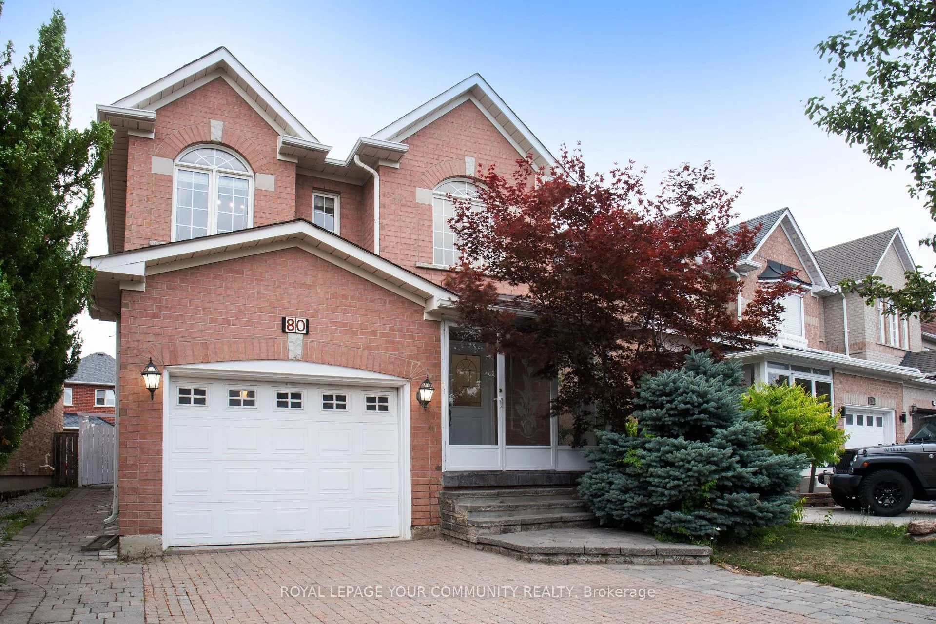 Photo 3 of 80 Eddington Place, Vaughan, Maple — HOMEH