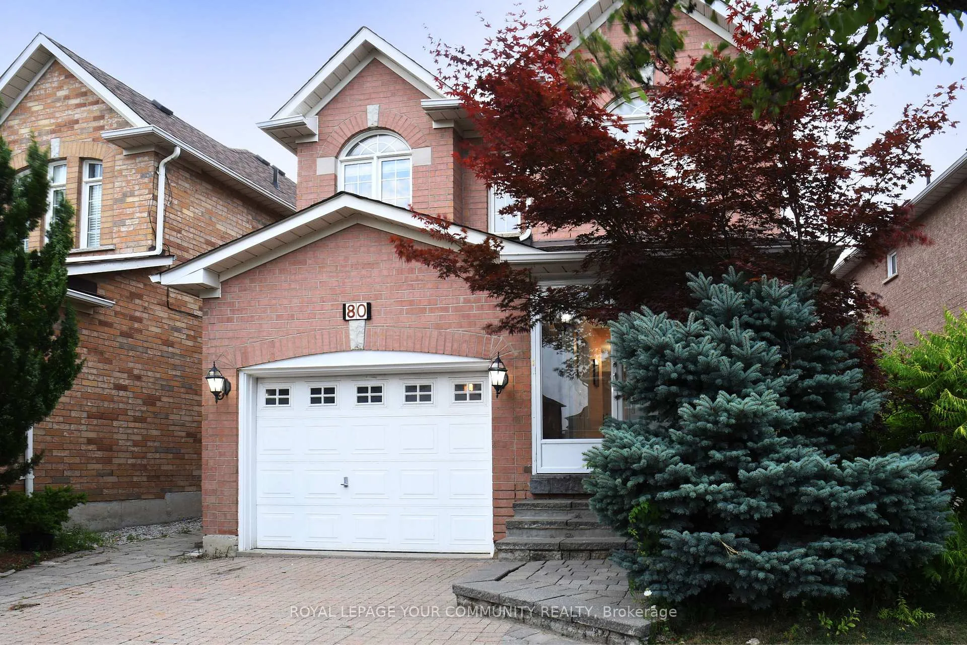 Photo 4 of 80 Eddington Place, Vaughan, Maple — HOMEH