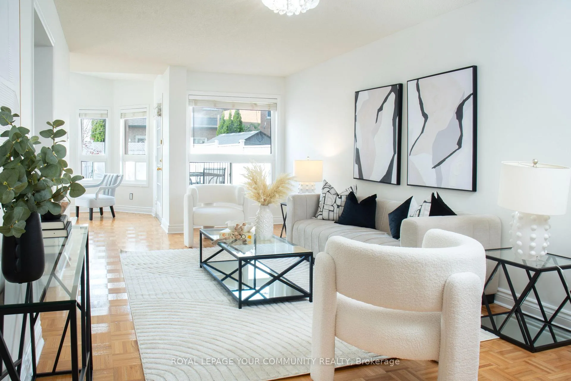 Photo 13 of 80 Eddington Place, Vaughan, Maple — HOMEH