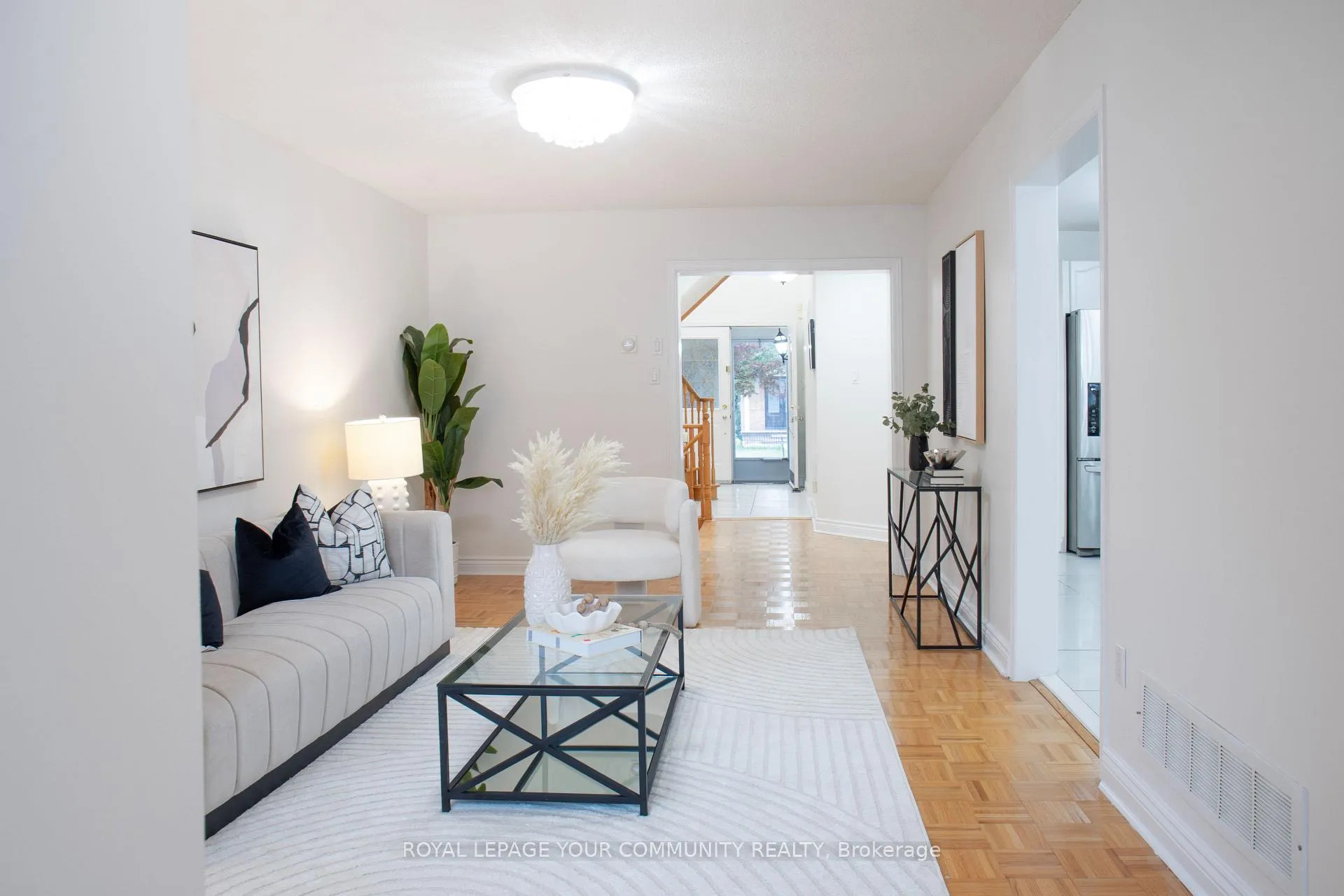 Photo 20 of 80 Eddington Place, Vaughan, Maple — HOMEH