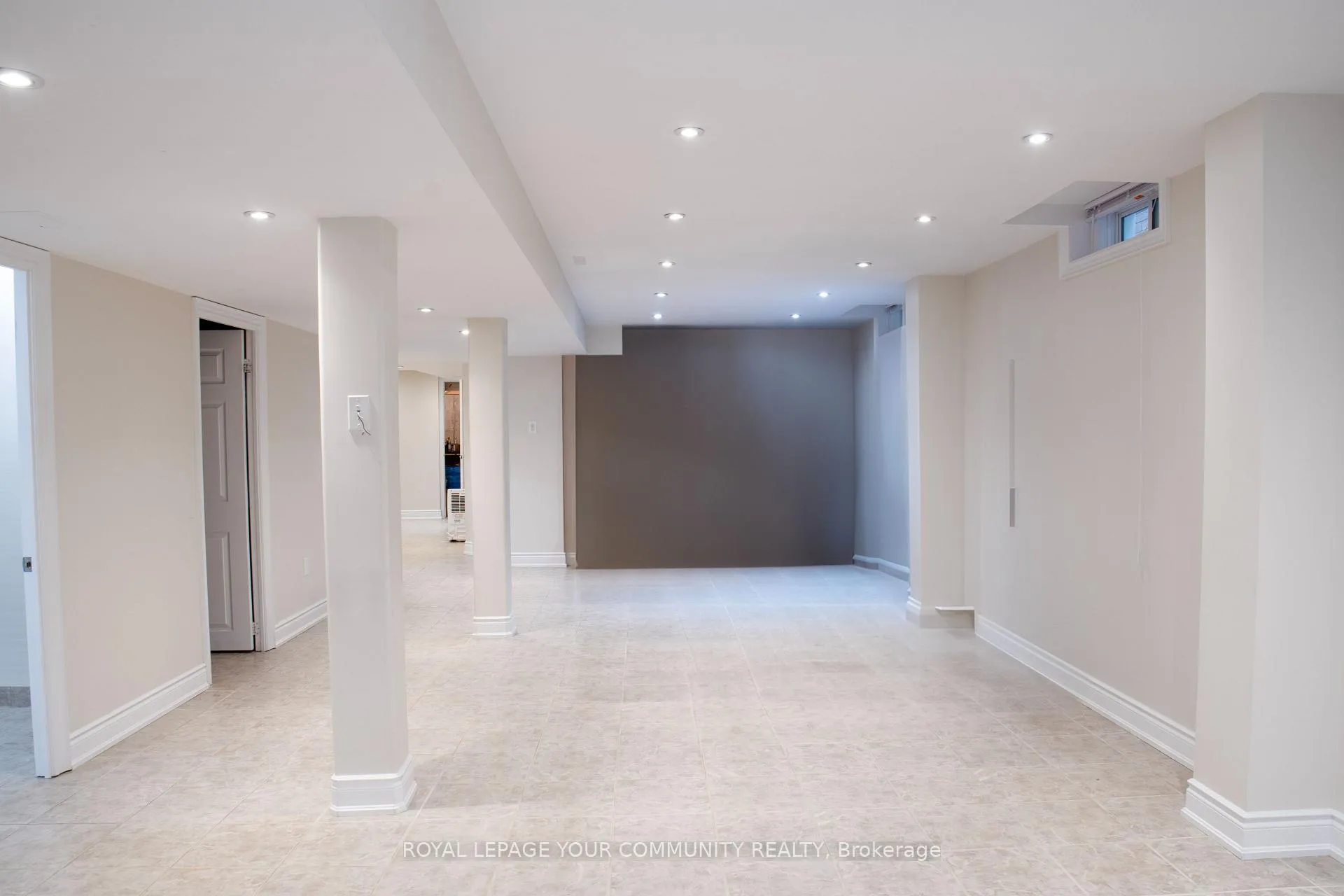 Photo 41 of 80 Eddington Place, Vaughan, Maple — HOMEH
