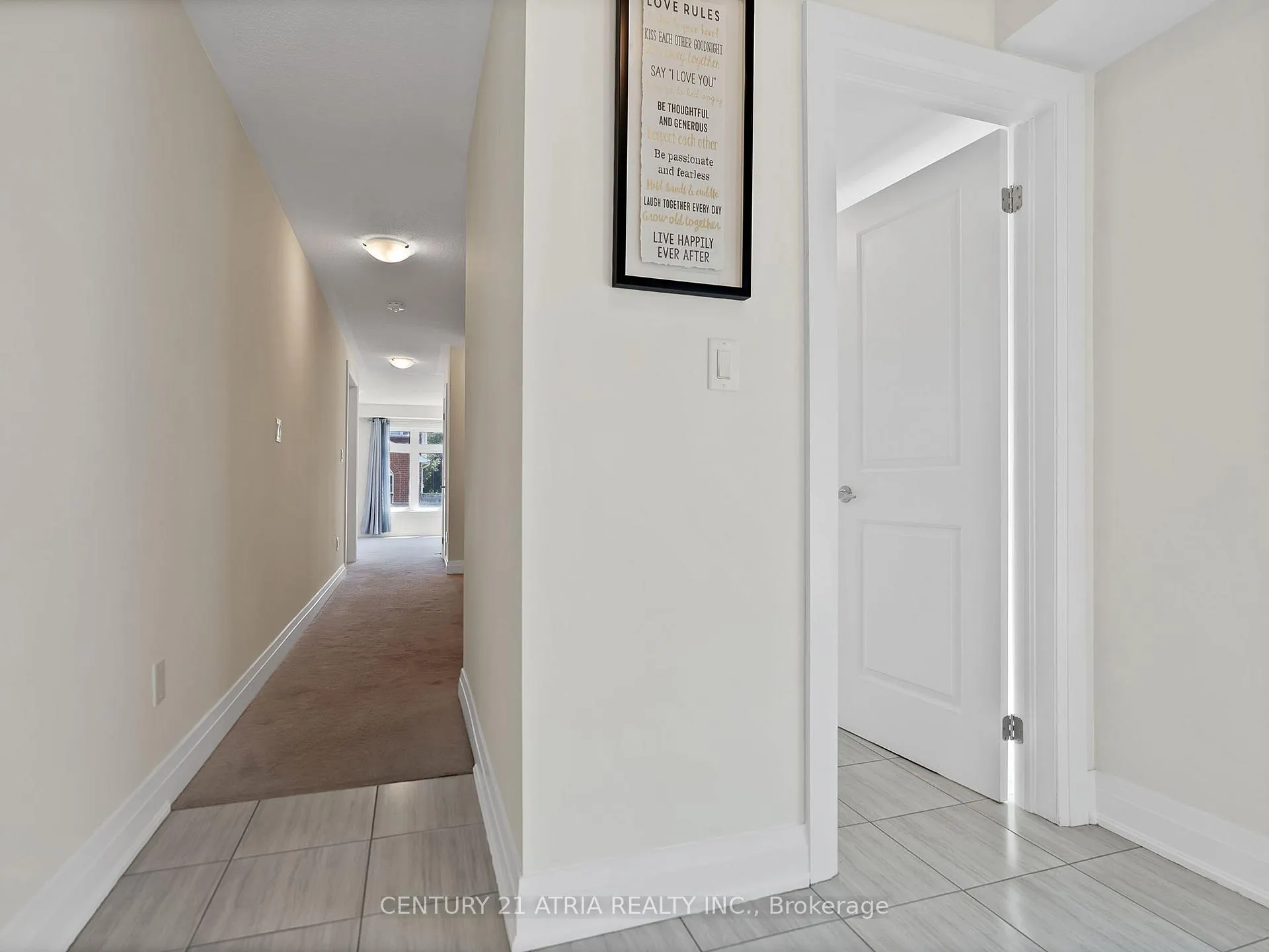 Photo 3 of 101 Gridiron Gate, Vaughan, Vellore Village — HOMEH